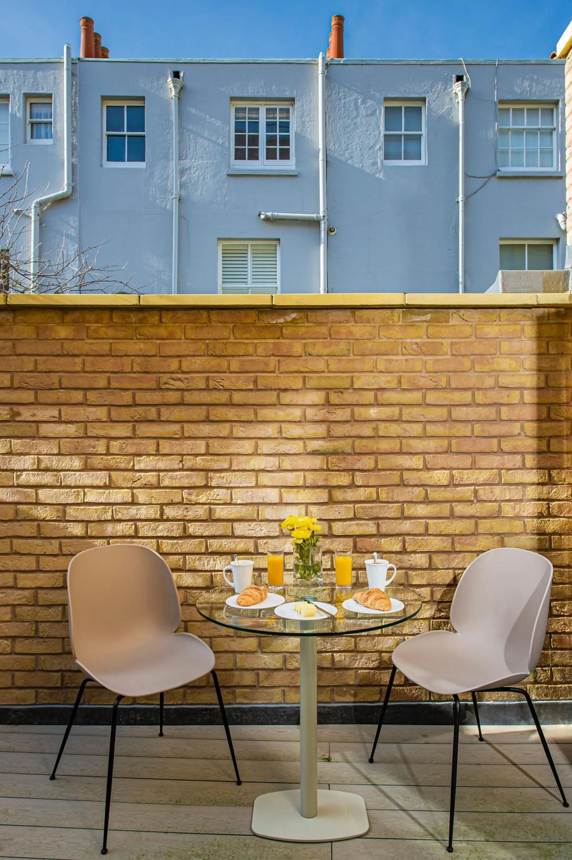 Patio in Q Square by Supercity Aparthotels