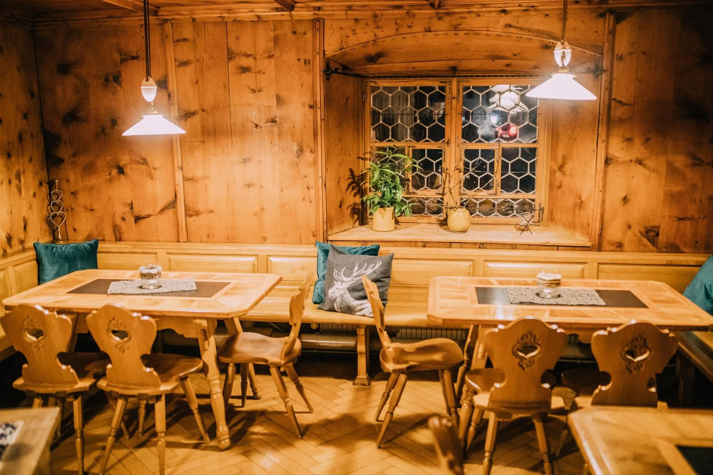 Restaurant/places to eat in Gasthaus Rössle