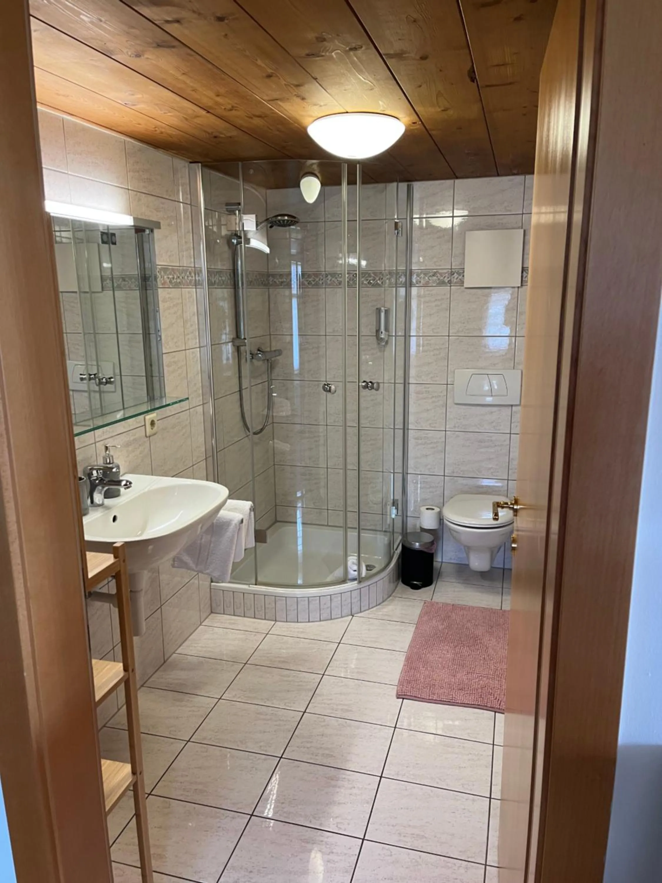 Bathroom in Gasthaus Rössle