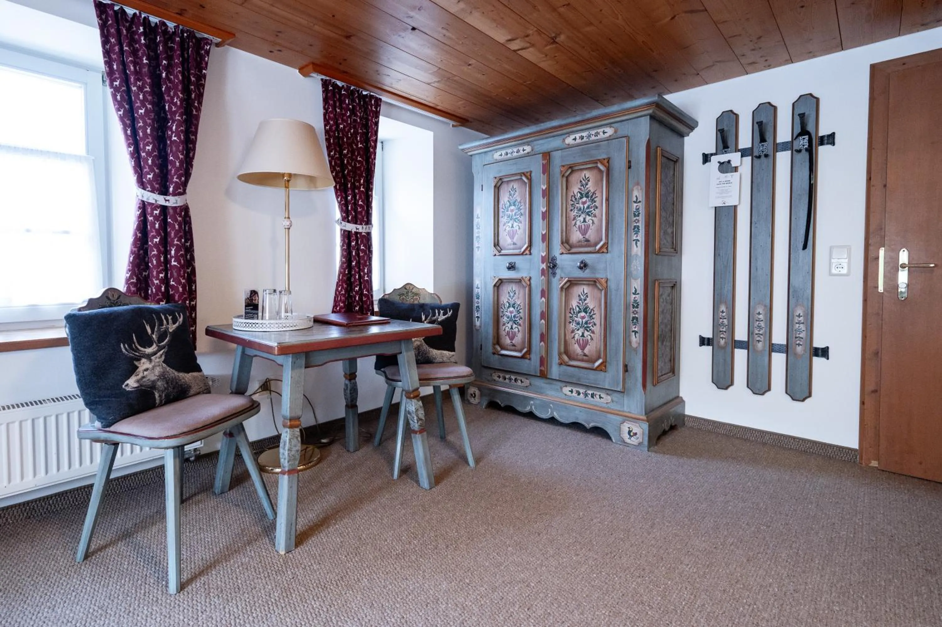 Photo of the whole room in Gasthaus Rössle