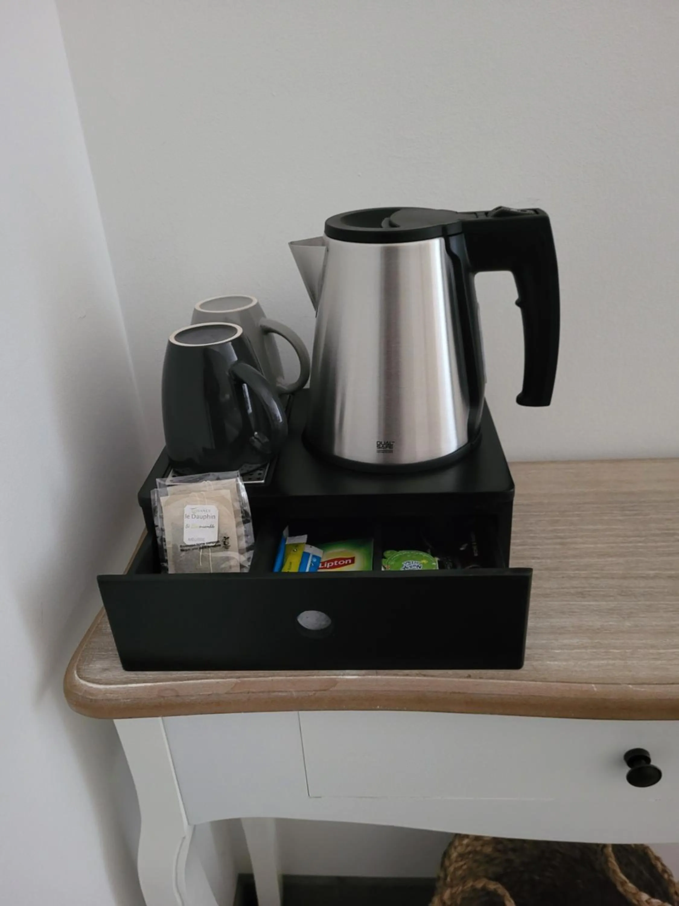 Coffee/tea facilities in Mas de Reilhanette
