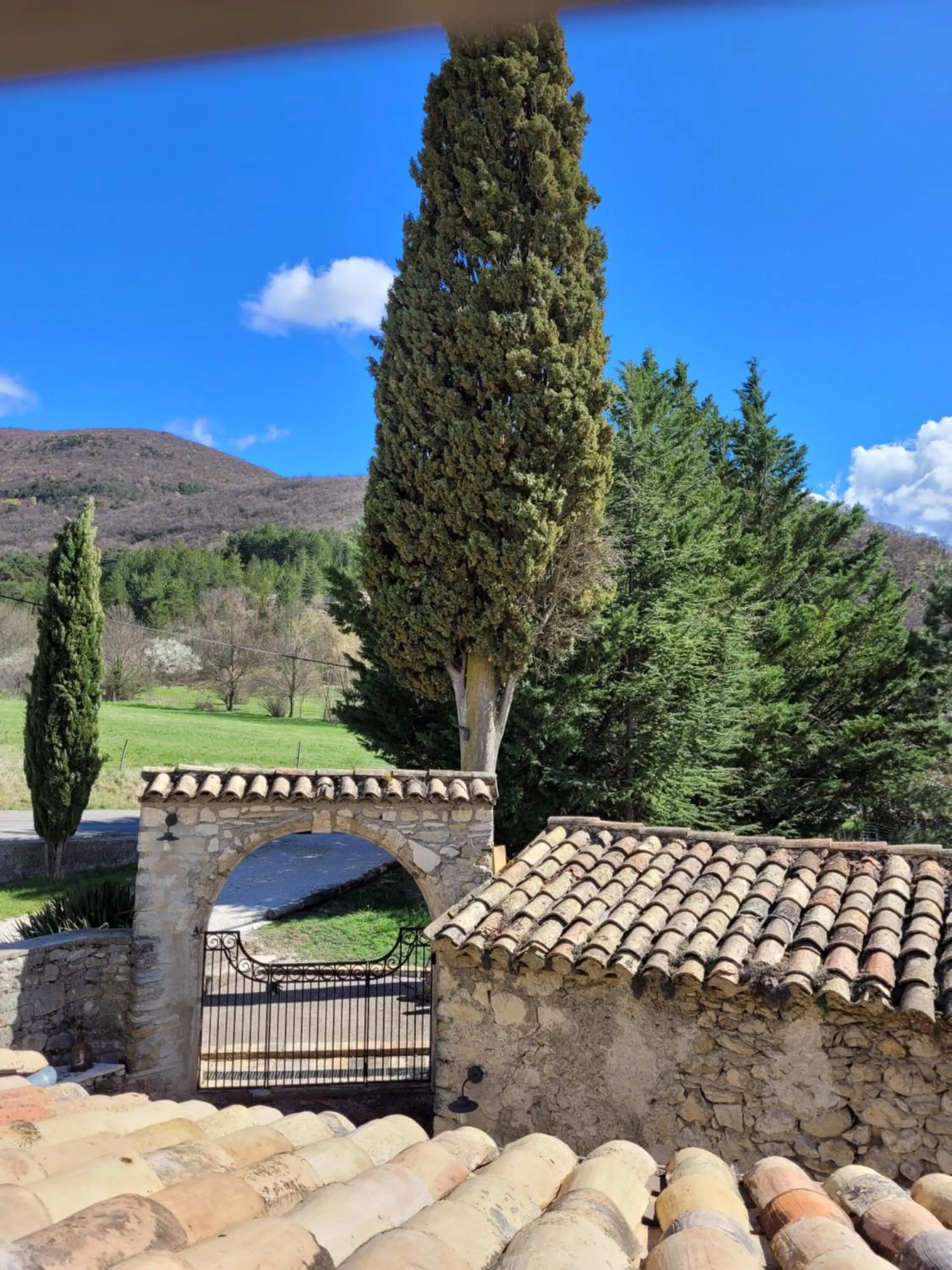 Mountain view in Mas de Reilhanette