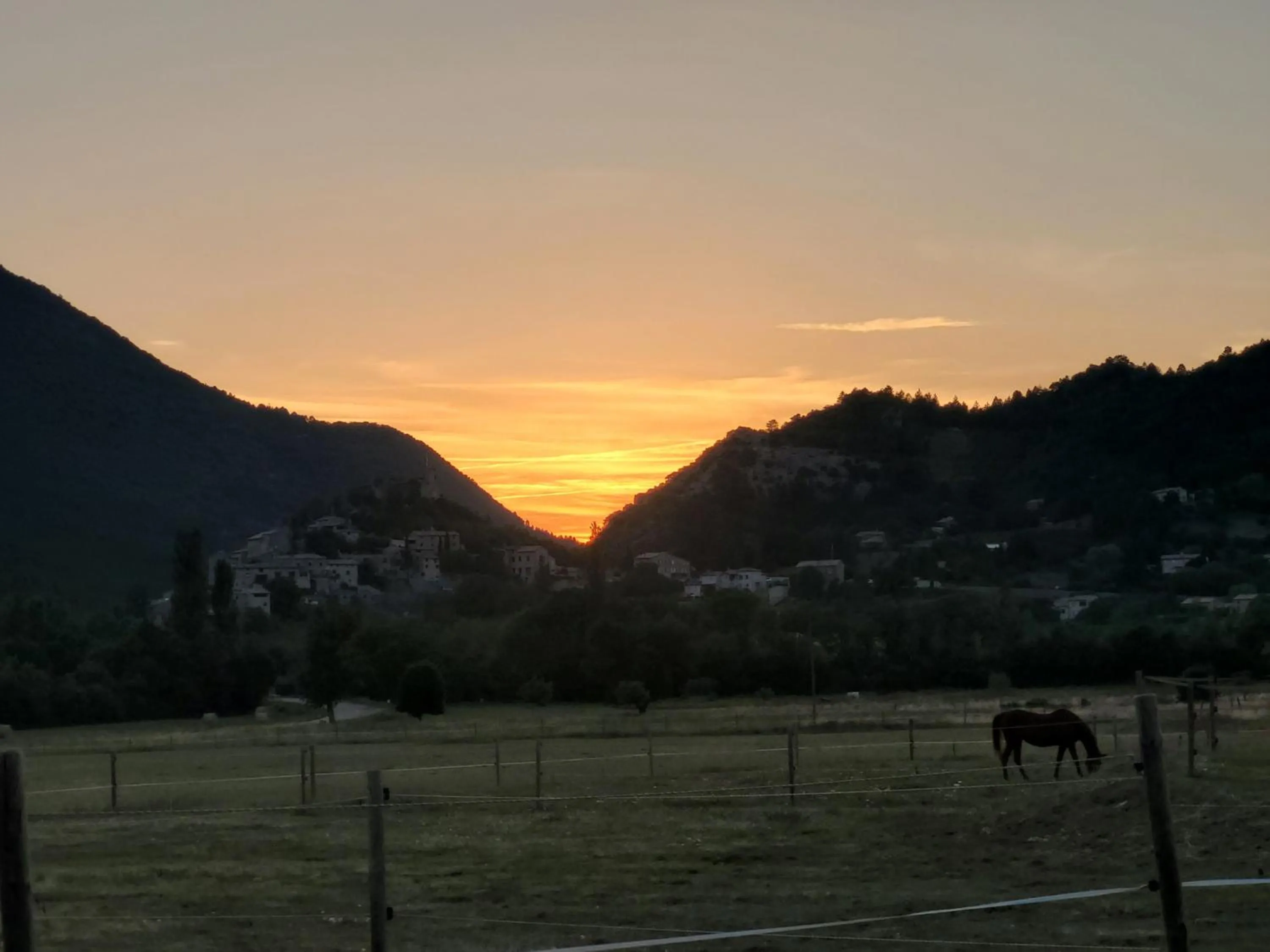 Sunset in Mas de Reilhanette
