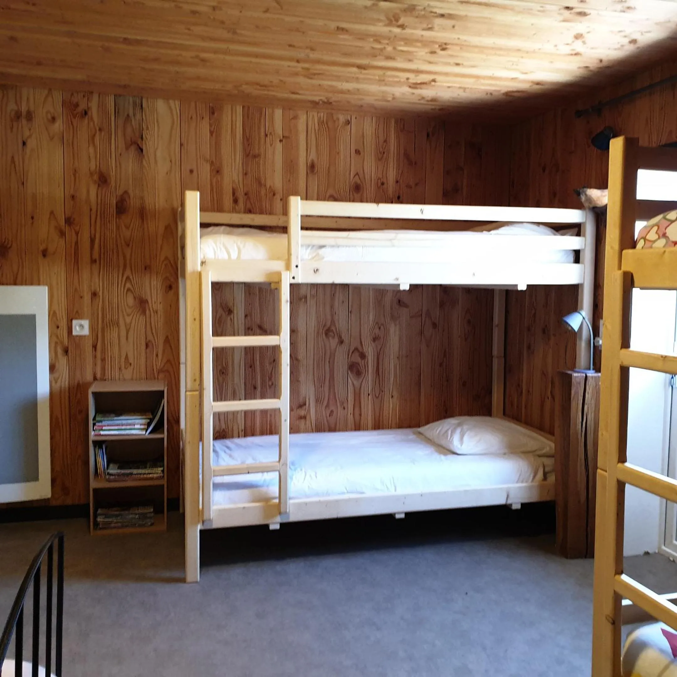 bunk bed, Bed in Mas de Reilhanette