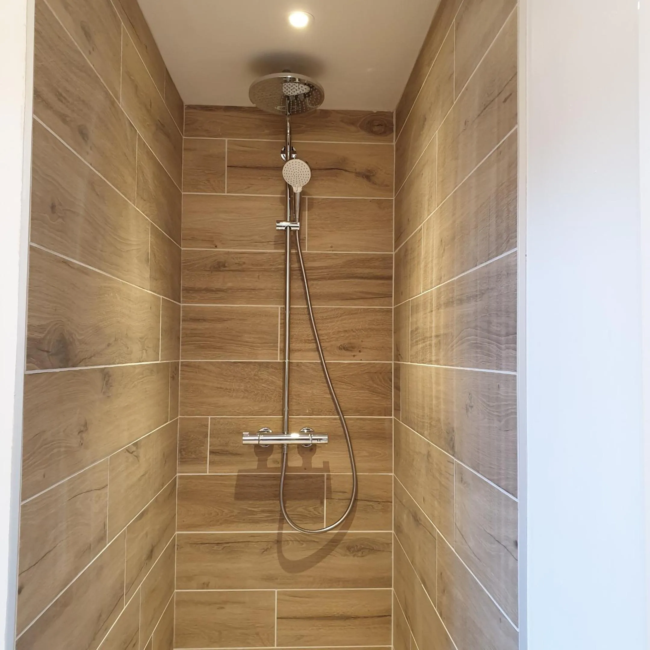 Shower in Mas de Reilhanette
