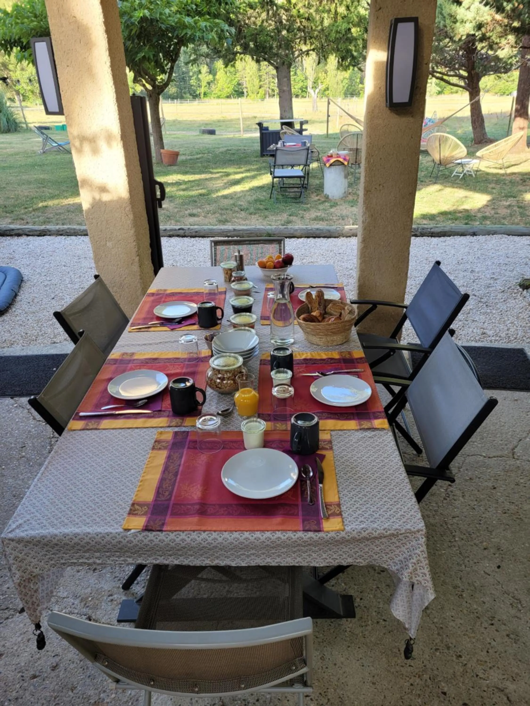 Dining area in Mas de Reilhanette