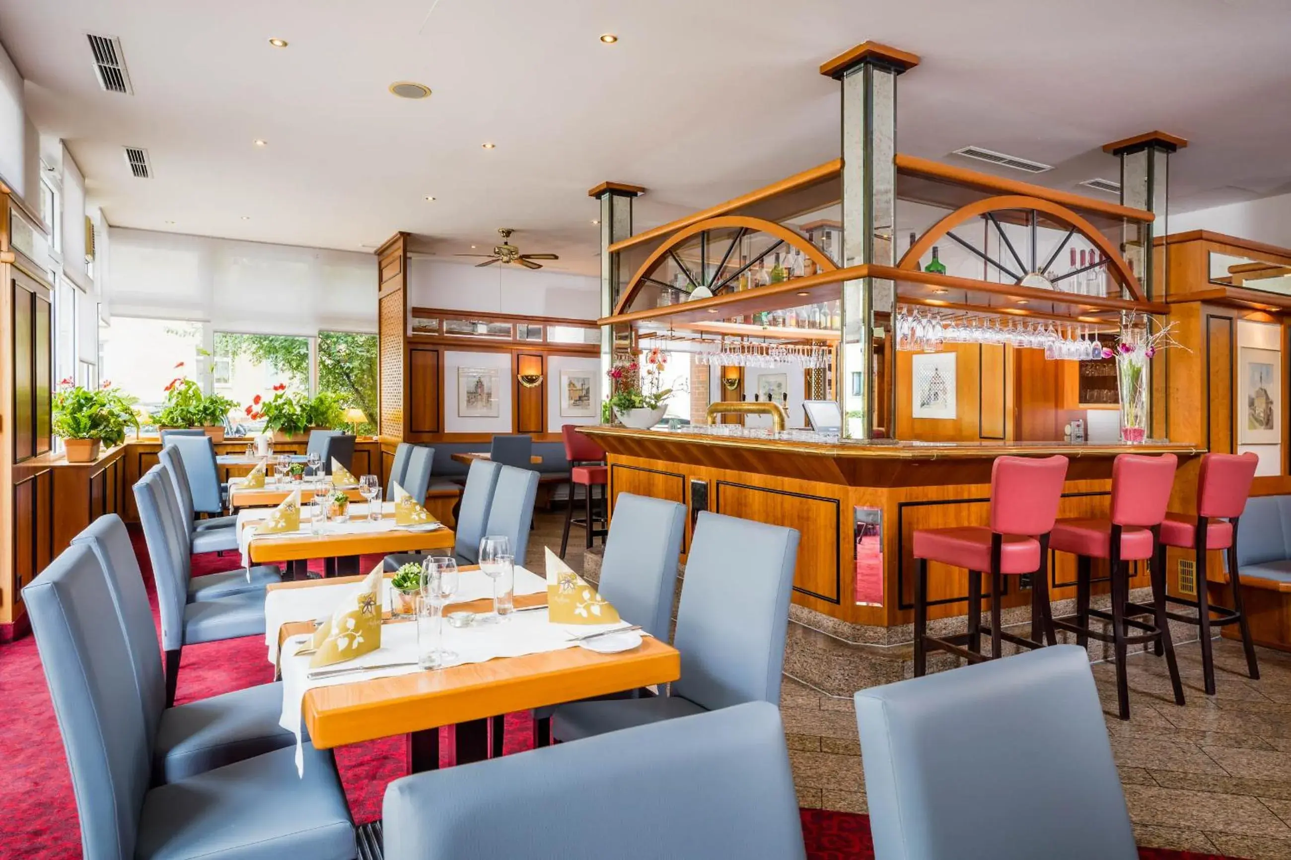 Restaurant/places to eat in Taste Hotel Dresden-ehemals Residenz Alt Dresden Restaurant/places to eat in Taste Hotel Dresden-ehemals Residenz Alt Dresden