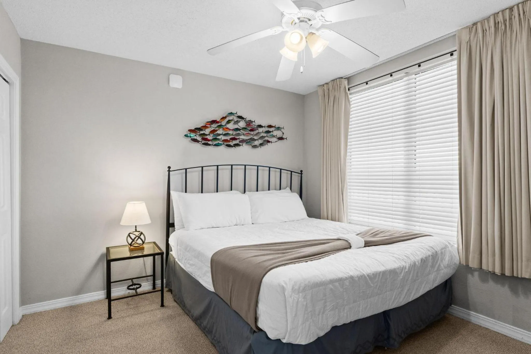 Bed in Island Princess 409 - High Tide Hideaway