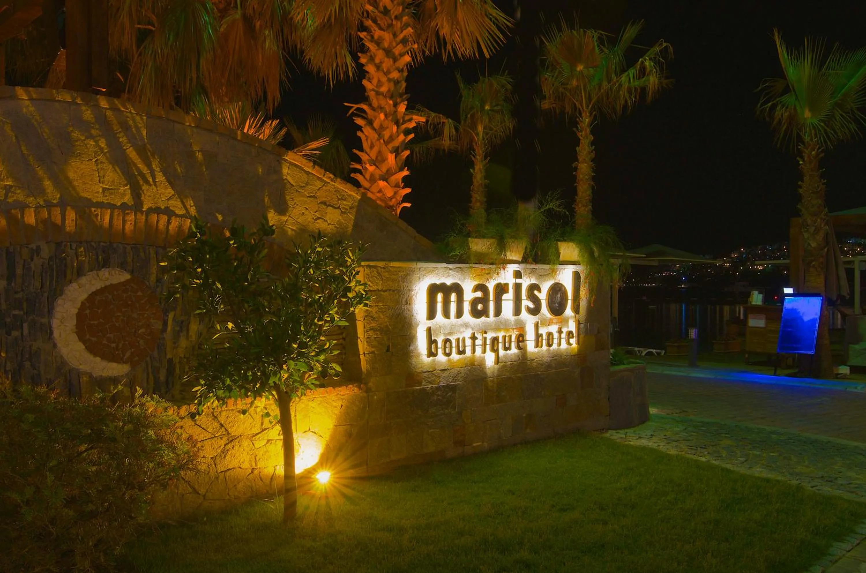 Garden view in Marisol Boutique Hotel