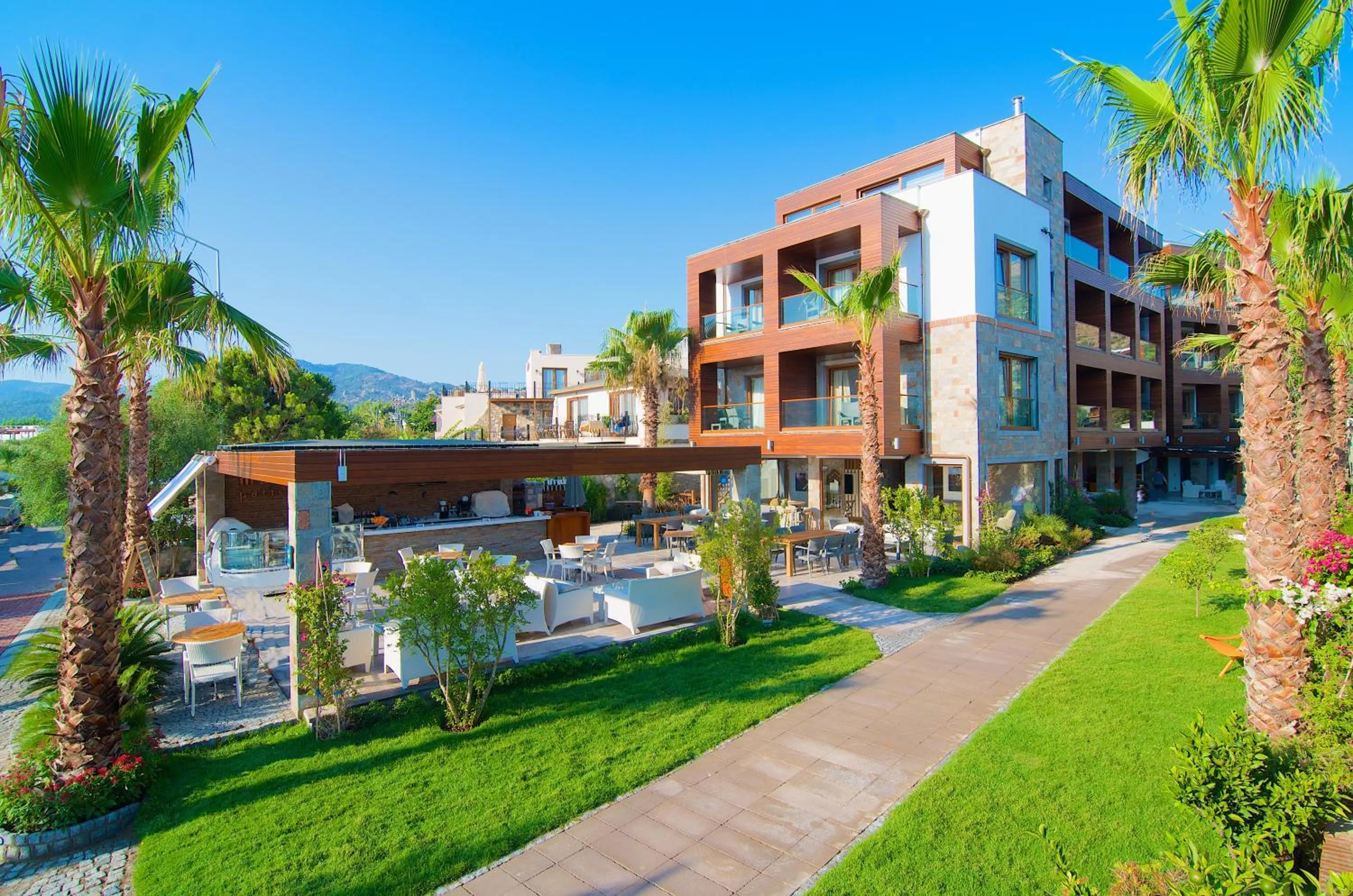 Facade/entrance in Marisol Boutique Hotel