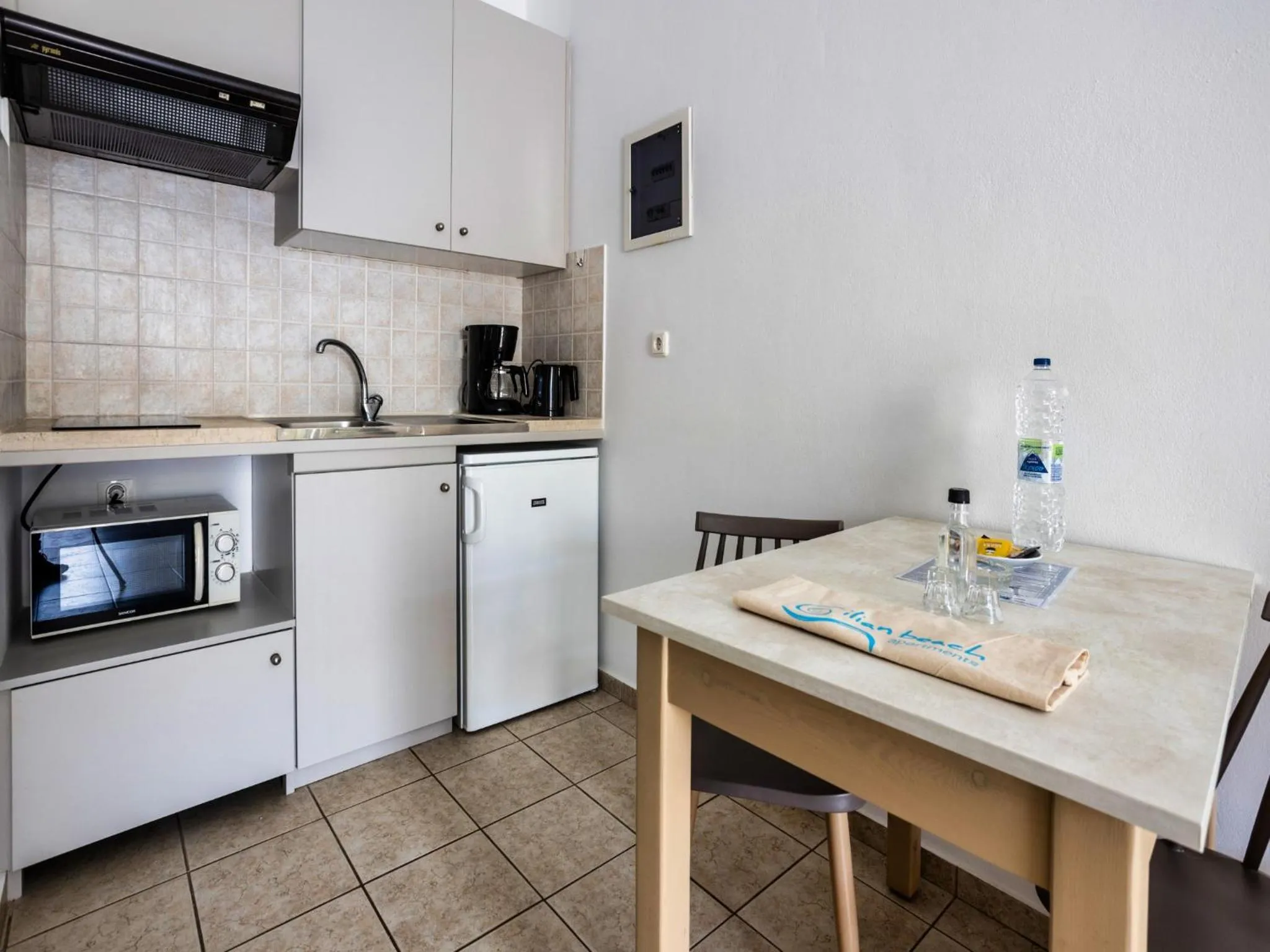 Ilian Beach & Apartments