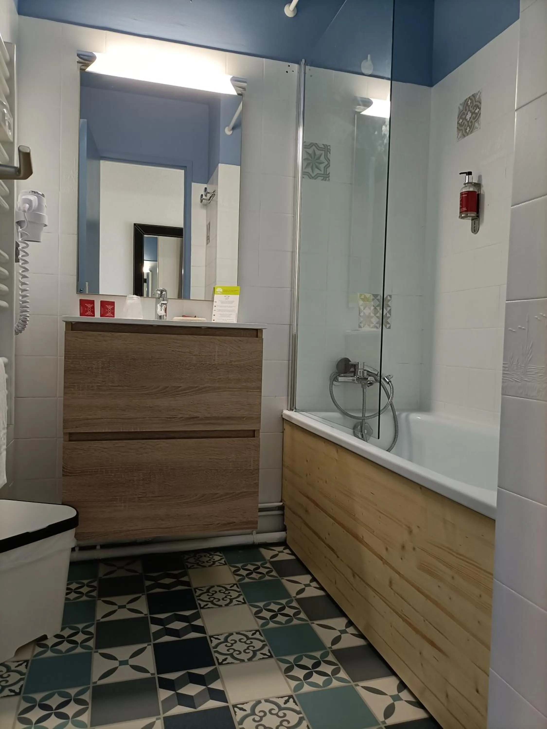 Twin Room in Hotel Plein Soleil