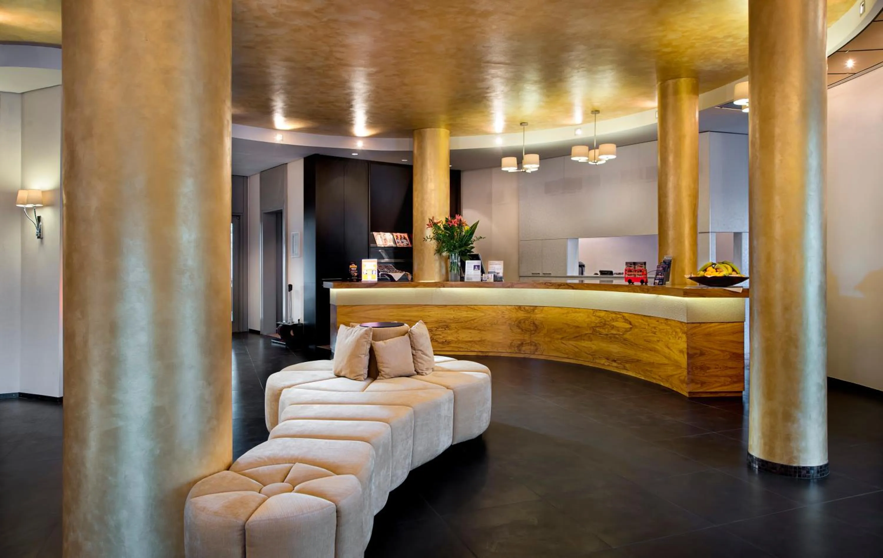 Lobby or reception, Bed in Park Hotel am Berliner Tor