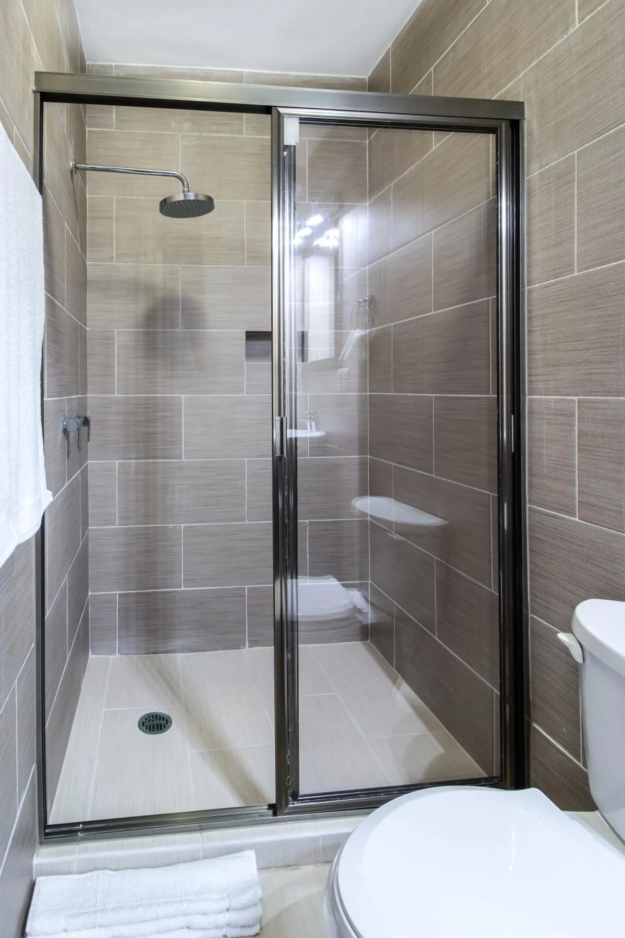 Shower in PRIME VILLAGE Cozumel