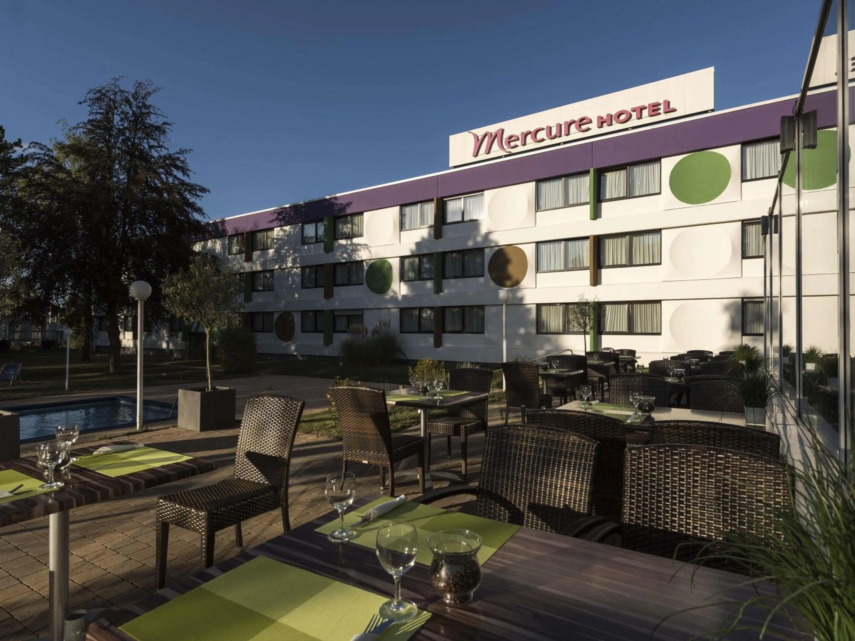 Restaurant/places to eat in Mercure Hotel Saarbrücken Süd