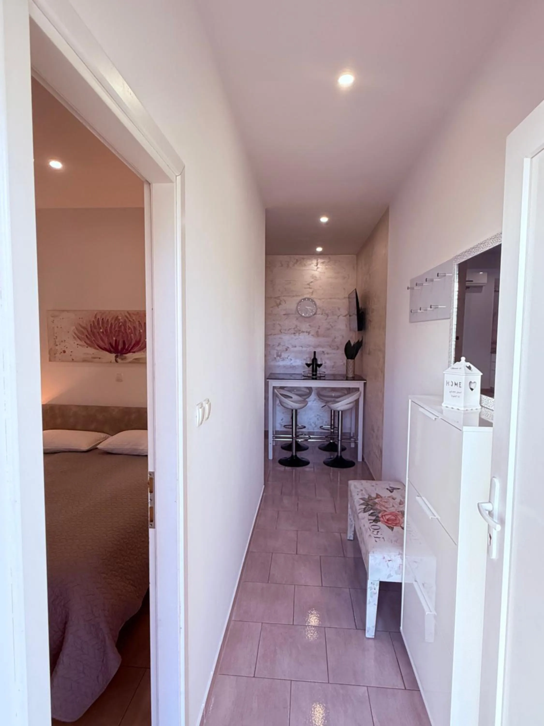 Bed in Apartments Stars