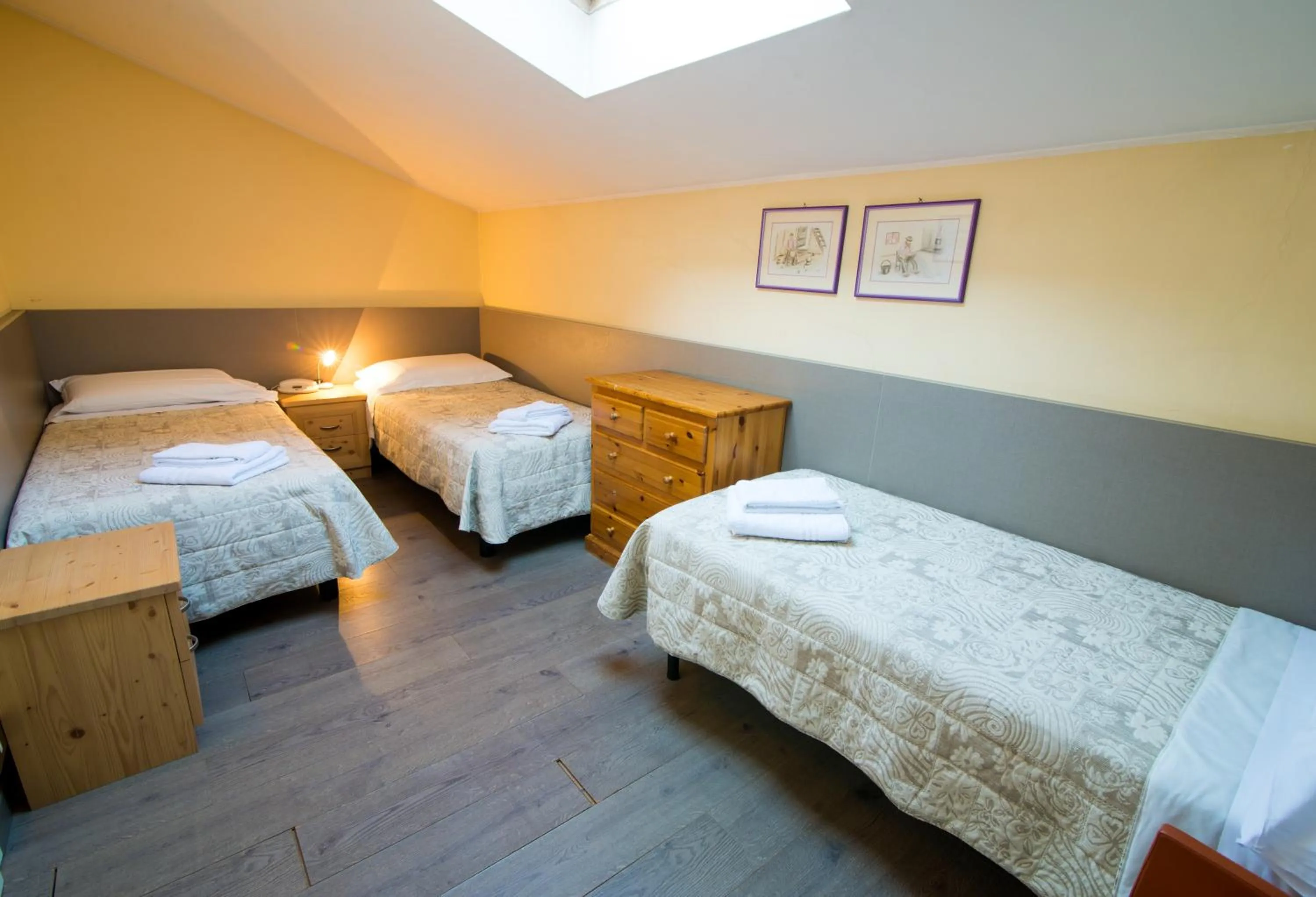 Bedroom, Bed in Hotel Alla Fonte