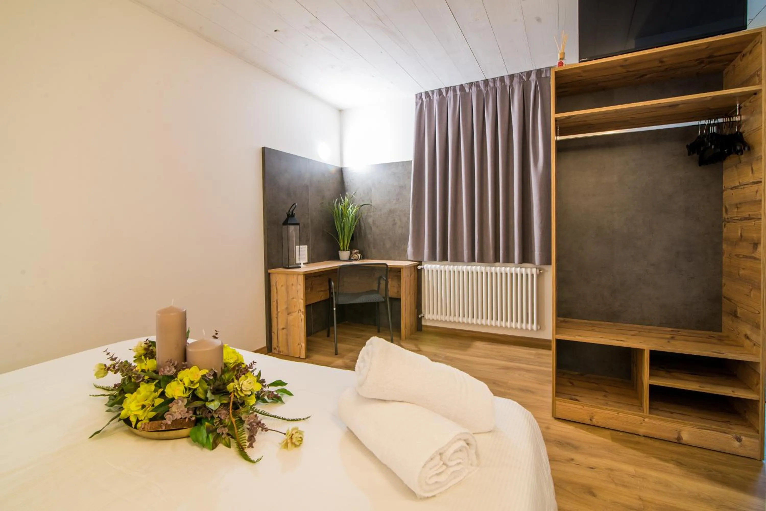 Photo of the whole room, Bed in Hotel Alla Fonte