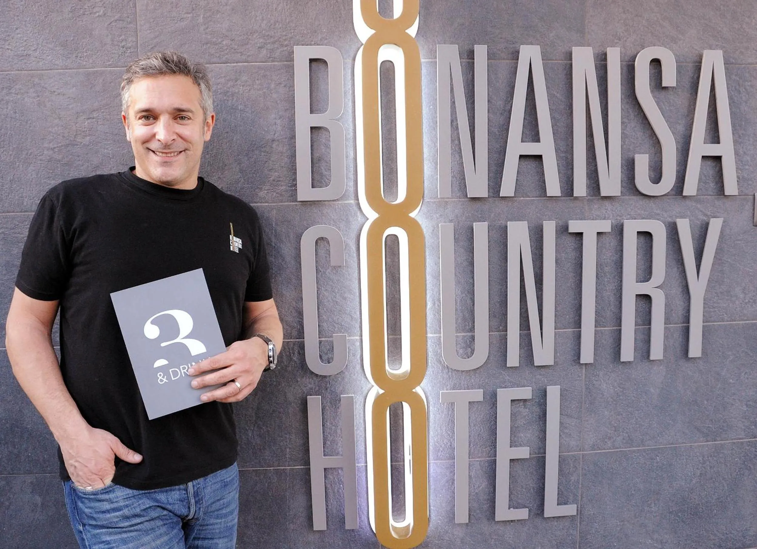 Facade/entrance in Bonansa Country Hotel