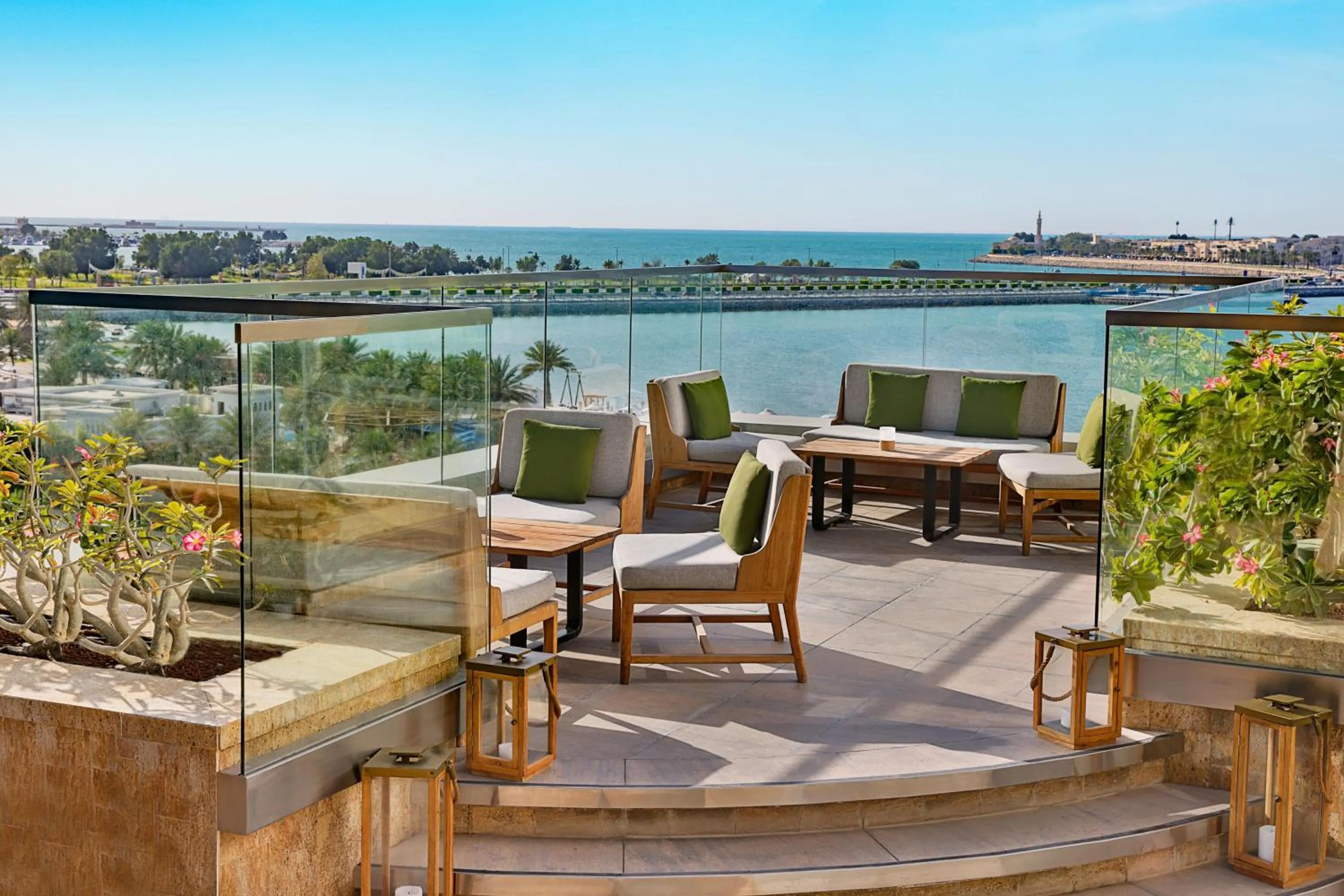 Lounge or bar in The St. Regis Abu Dhabi