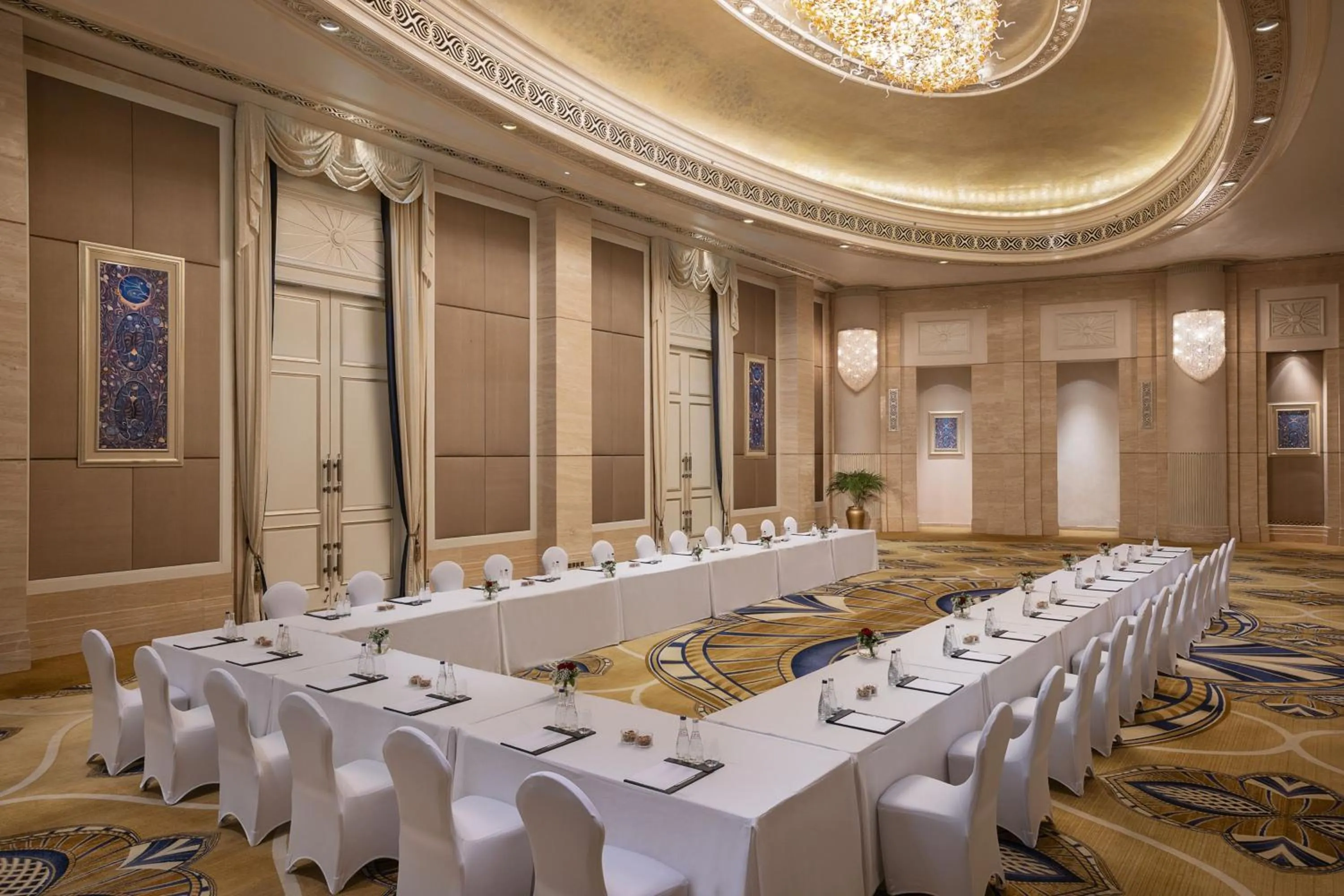 Meeting/conference room in The St. Regis Abu Dhabi