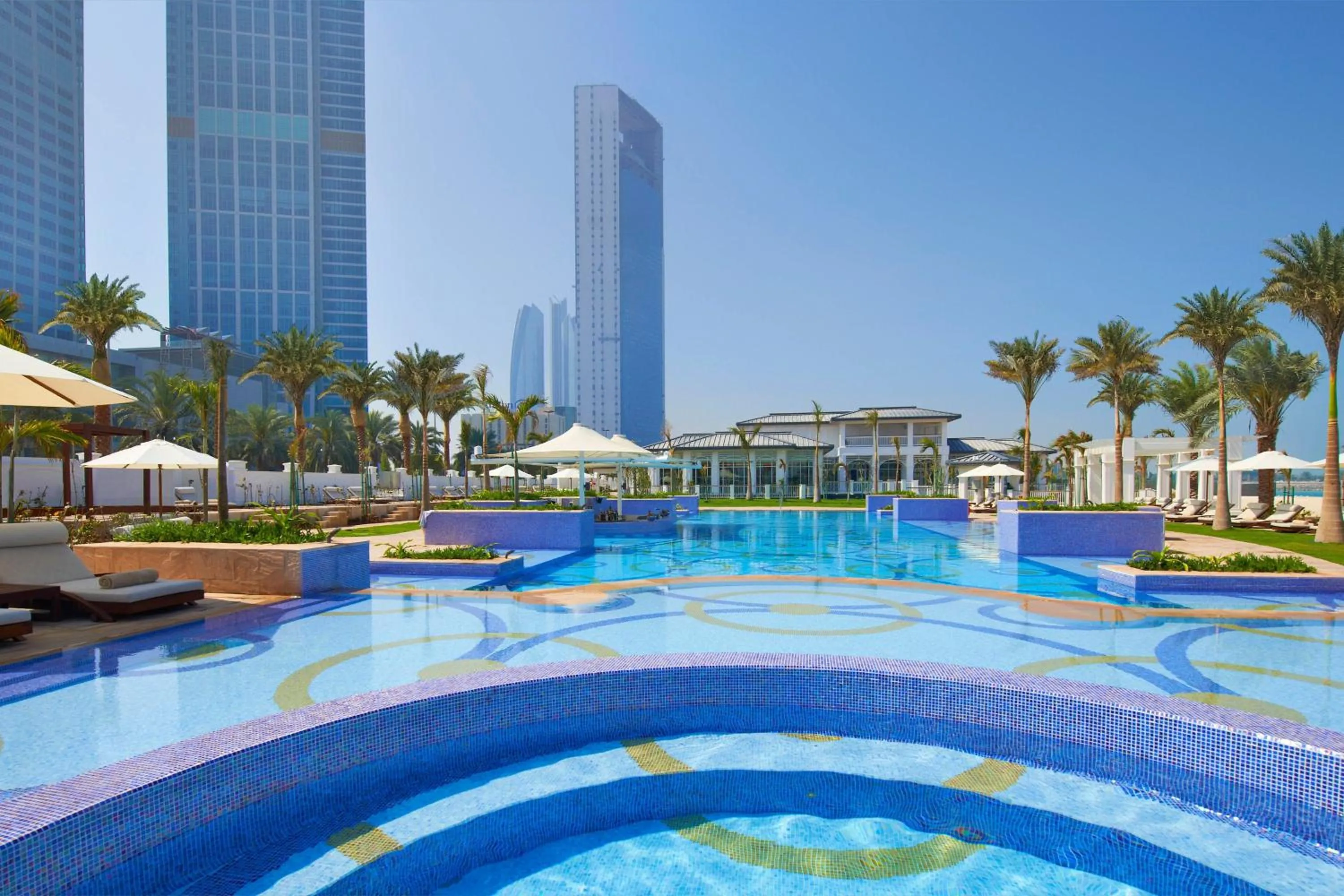 Swimming pool in The St. Regis Abu Dhabi