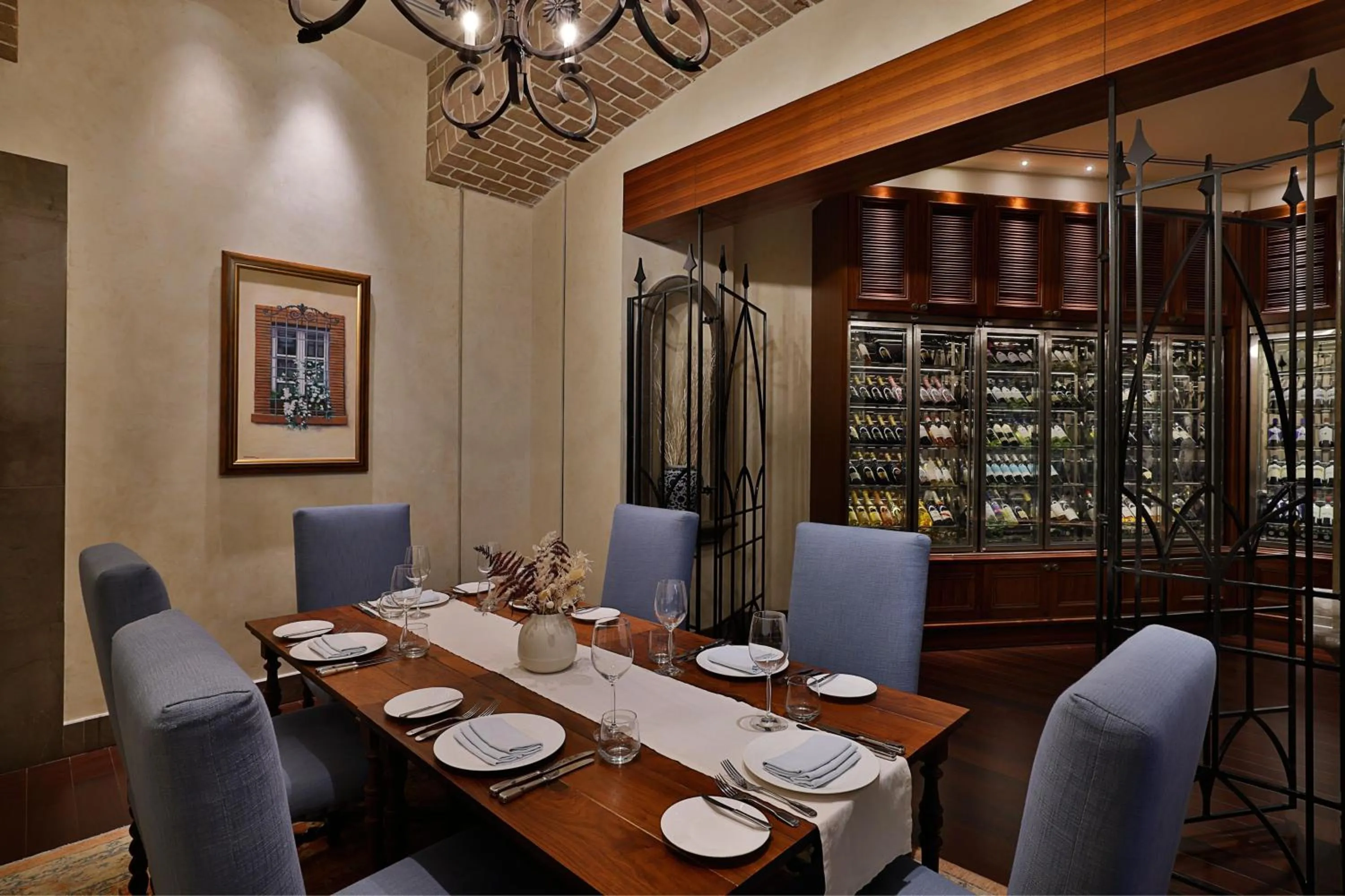 Restaurant/places to eat in The St. Regis Abu Dhabi