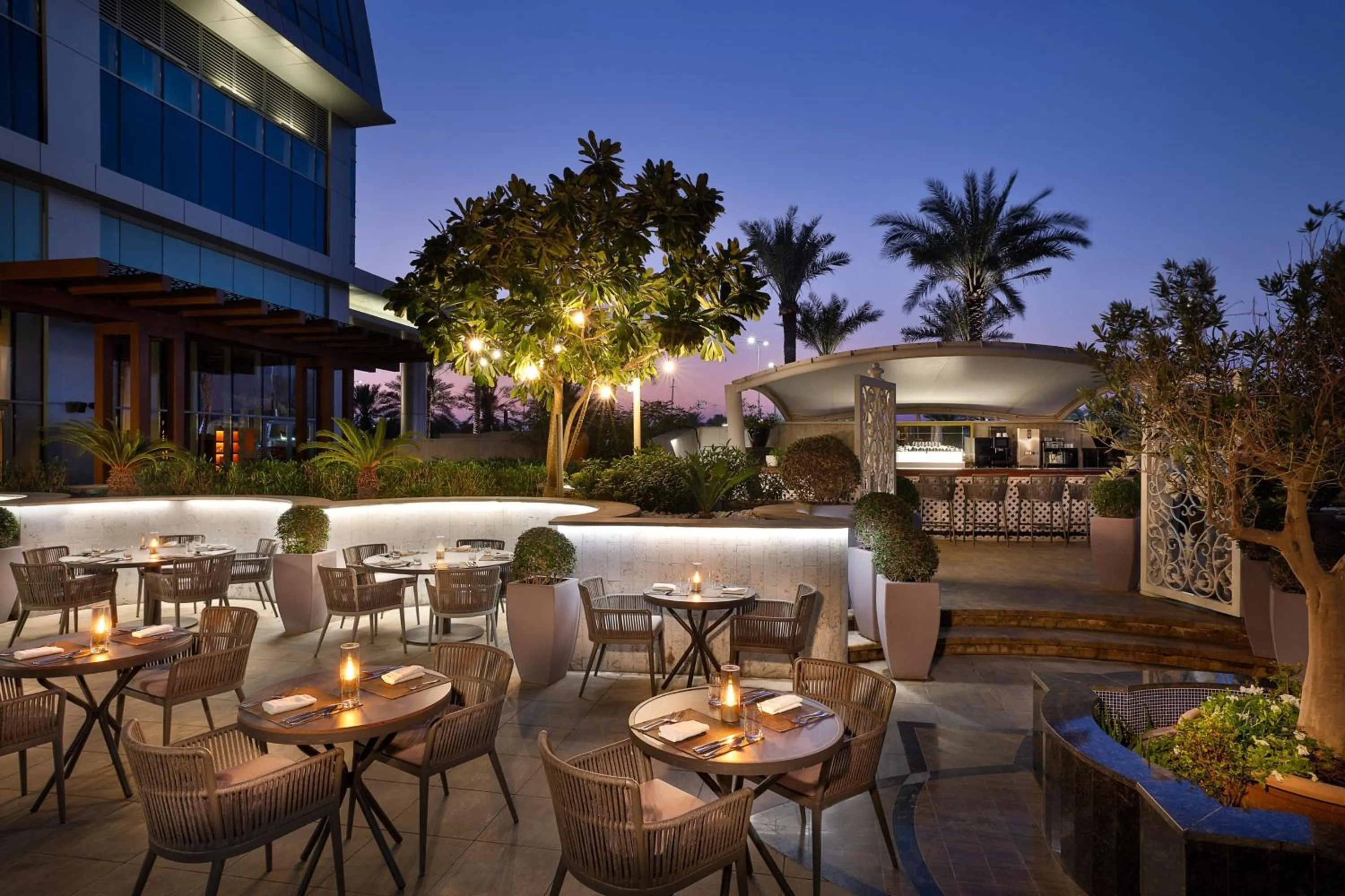 Restaurant/places to eat in The St. Regis Abu Dhabi