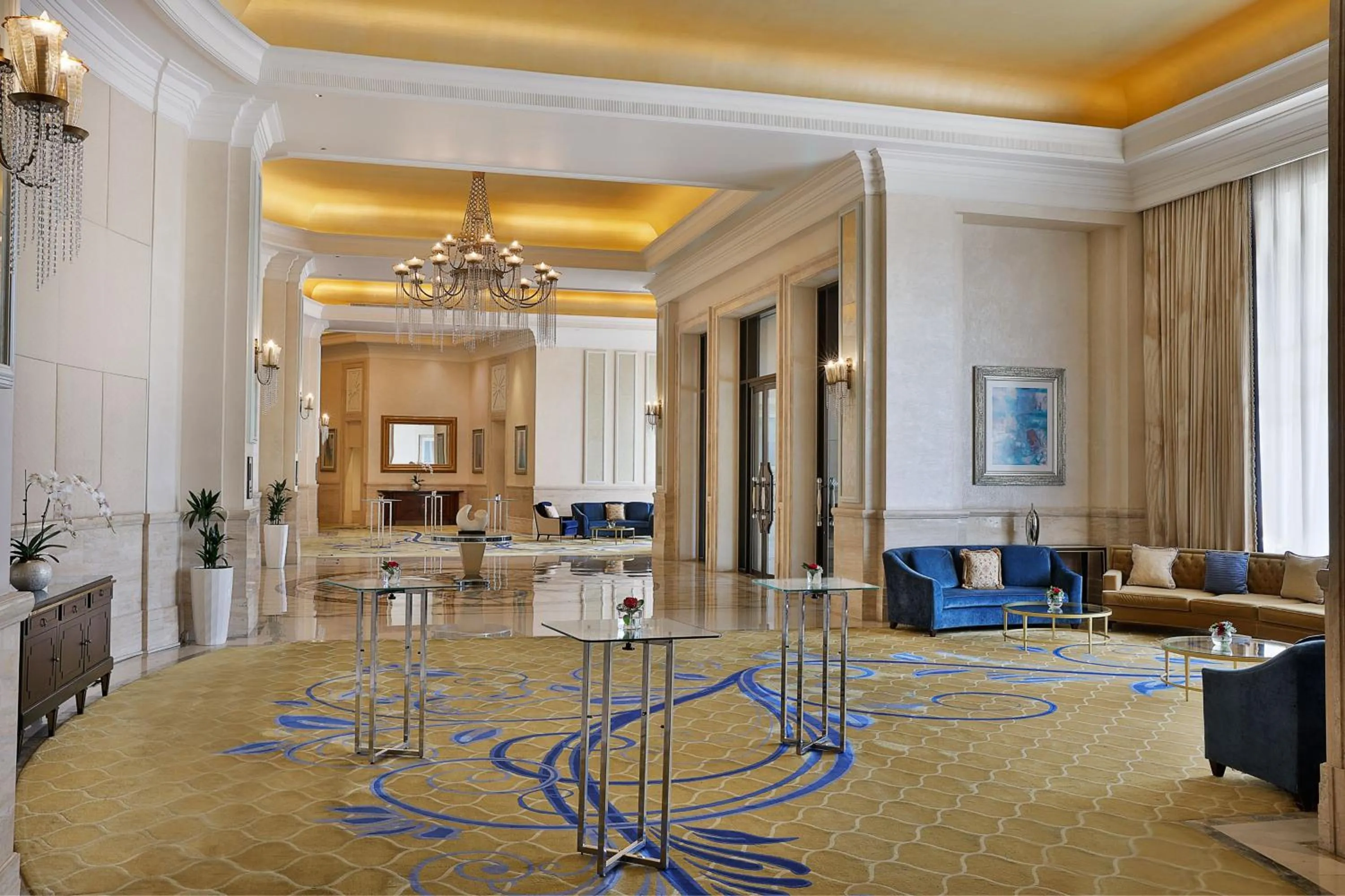 Meeting/conference room in The St. Regis Abu Dhabi