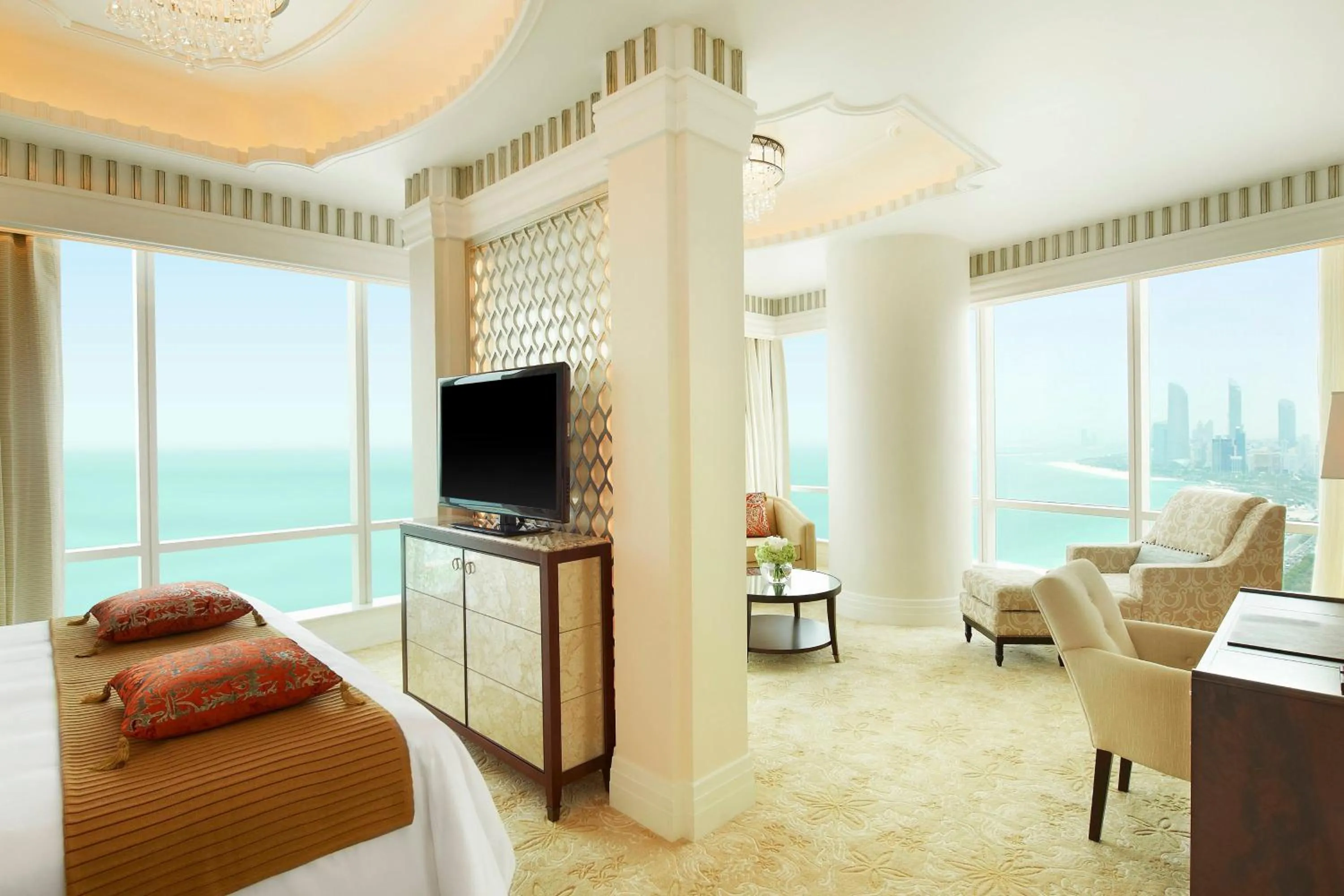Living room in The St. Regis Abu Dhabi