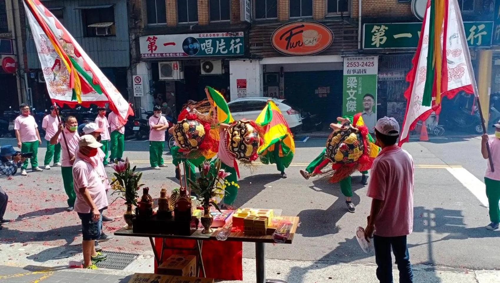 Nearby landmark in V-one Vogue Hotel