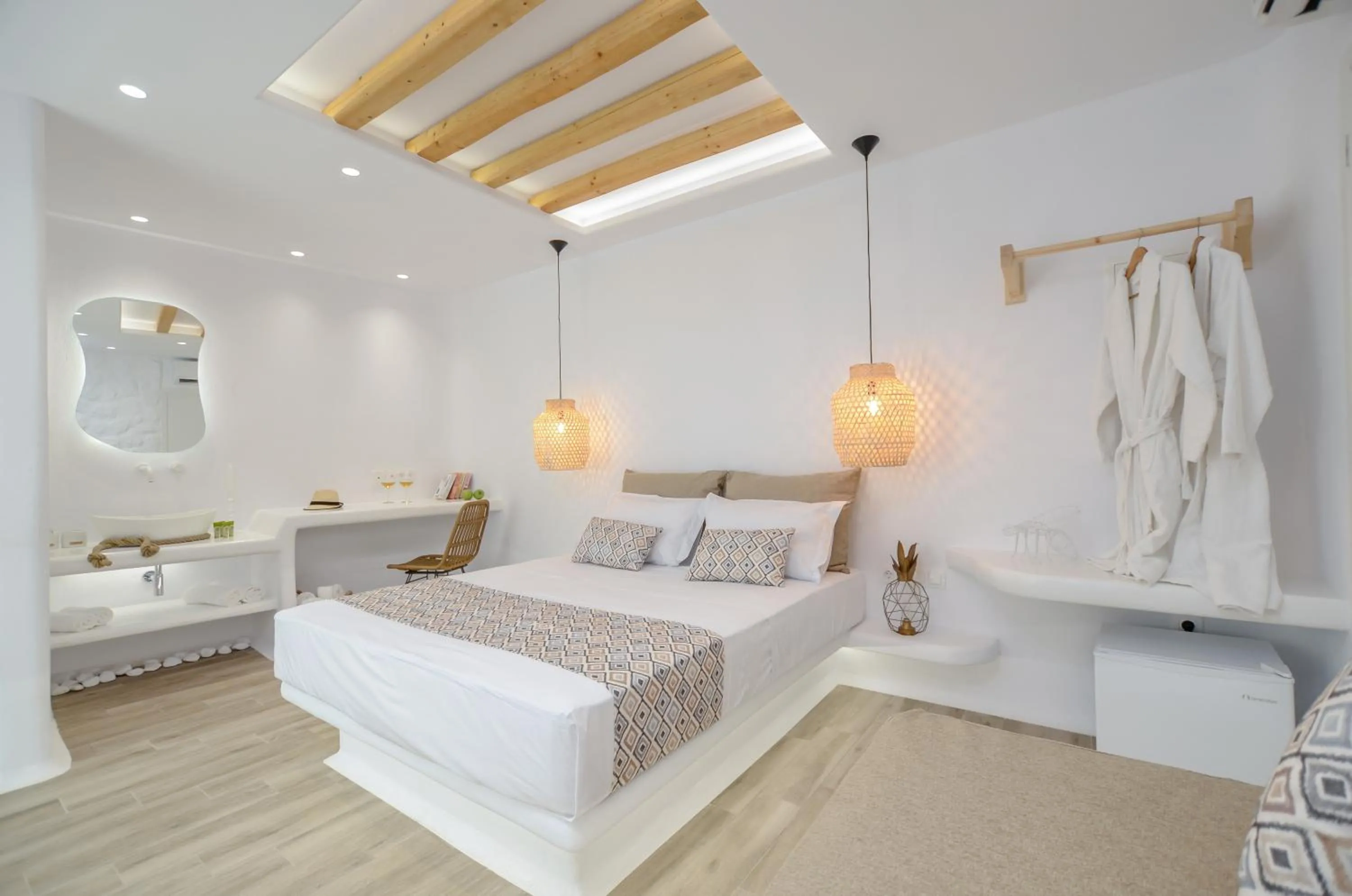 Bed in Naxian Spirit Inn
