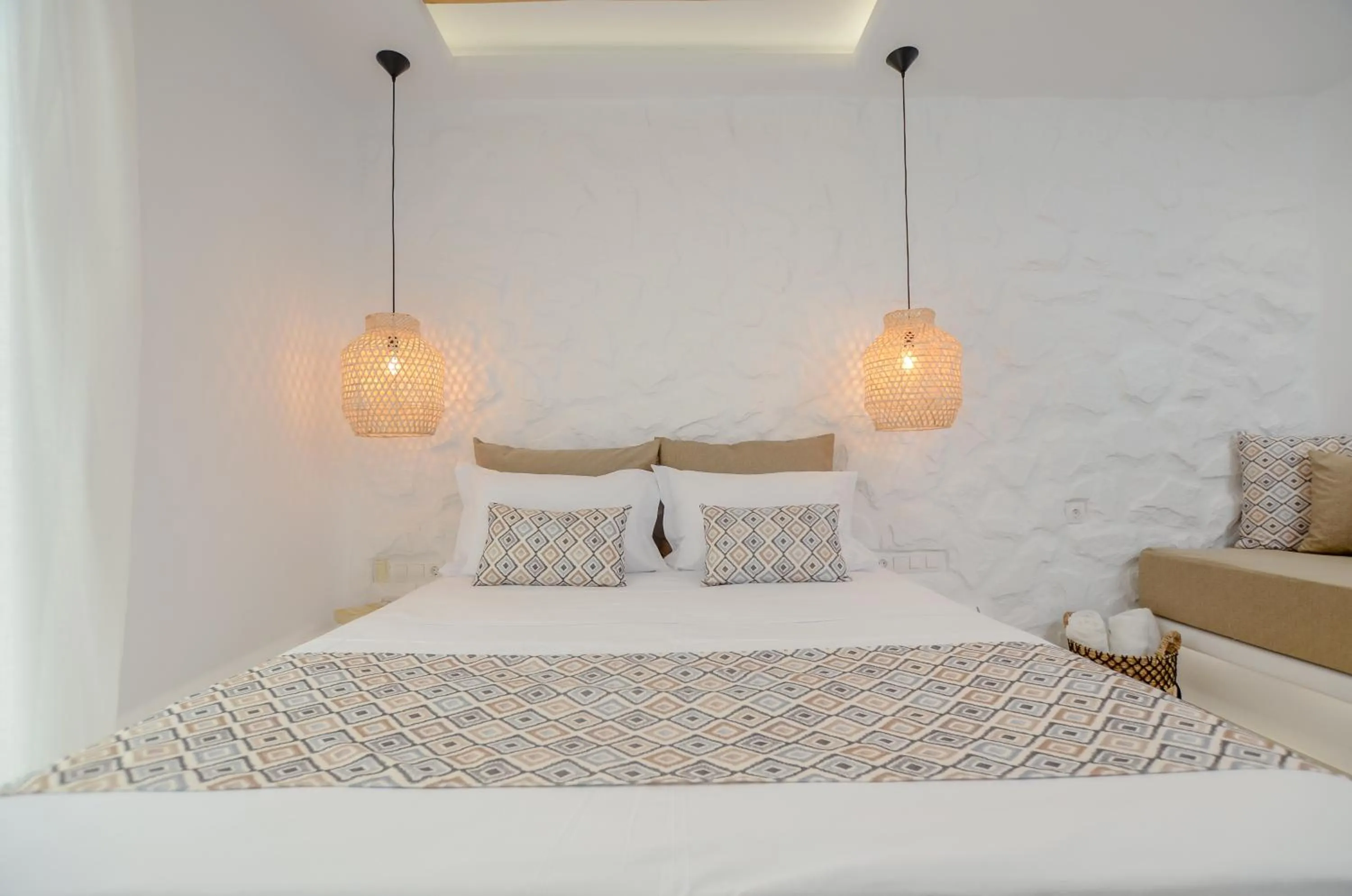 Bed in Naxian Spirit Inn