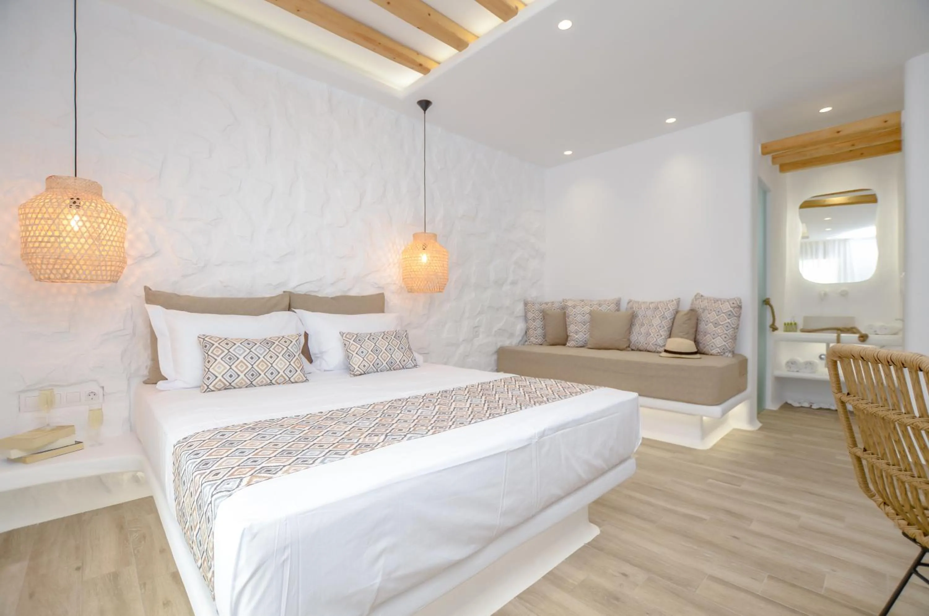 Bed in Naxian Spirit Inn