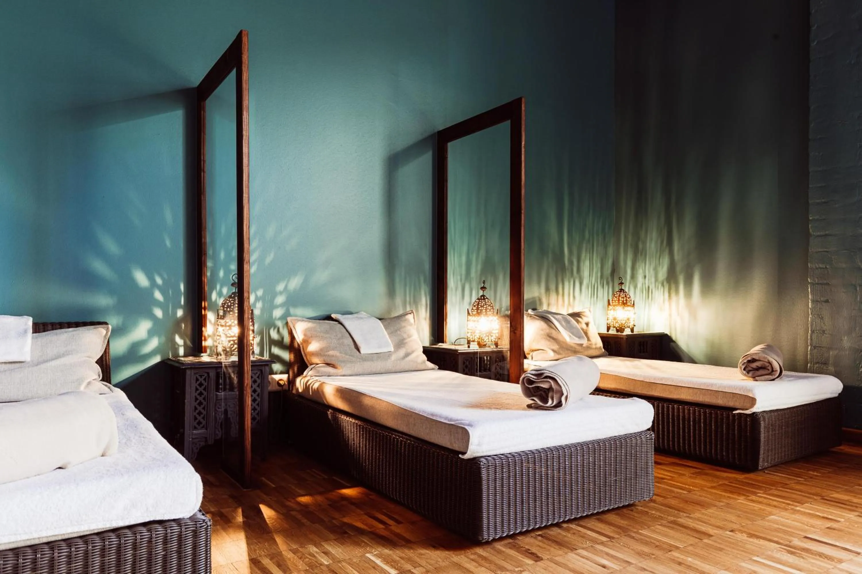 Spa and wellness centre/facilities, Bed in Gastwerk Hotel Hamburg
