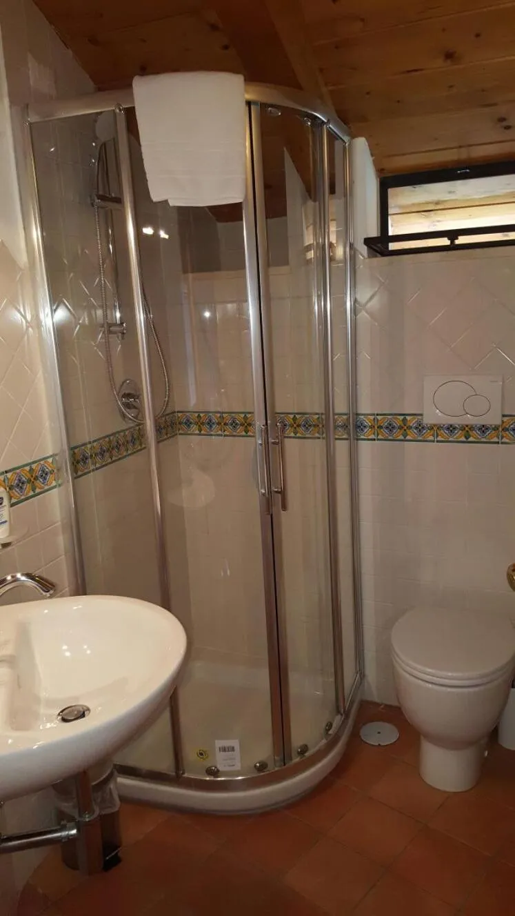 Bathroom in Casa Falcone B&B