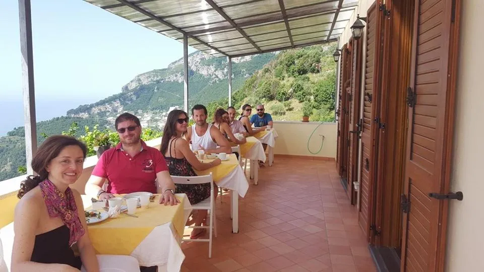 Breakfast in Casa Falcone B&B