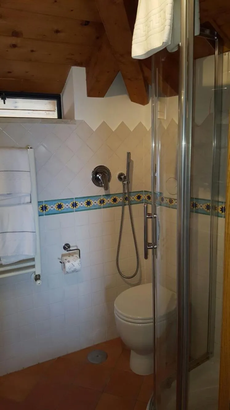 Bathroom in Casa Falcone B&B