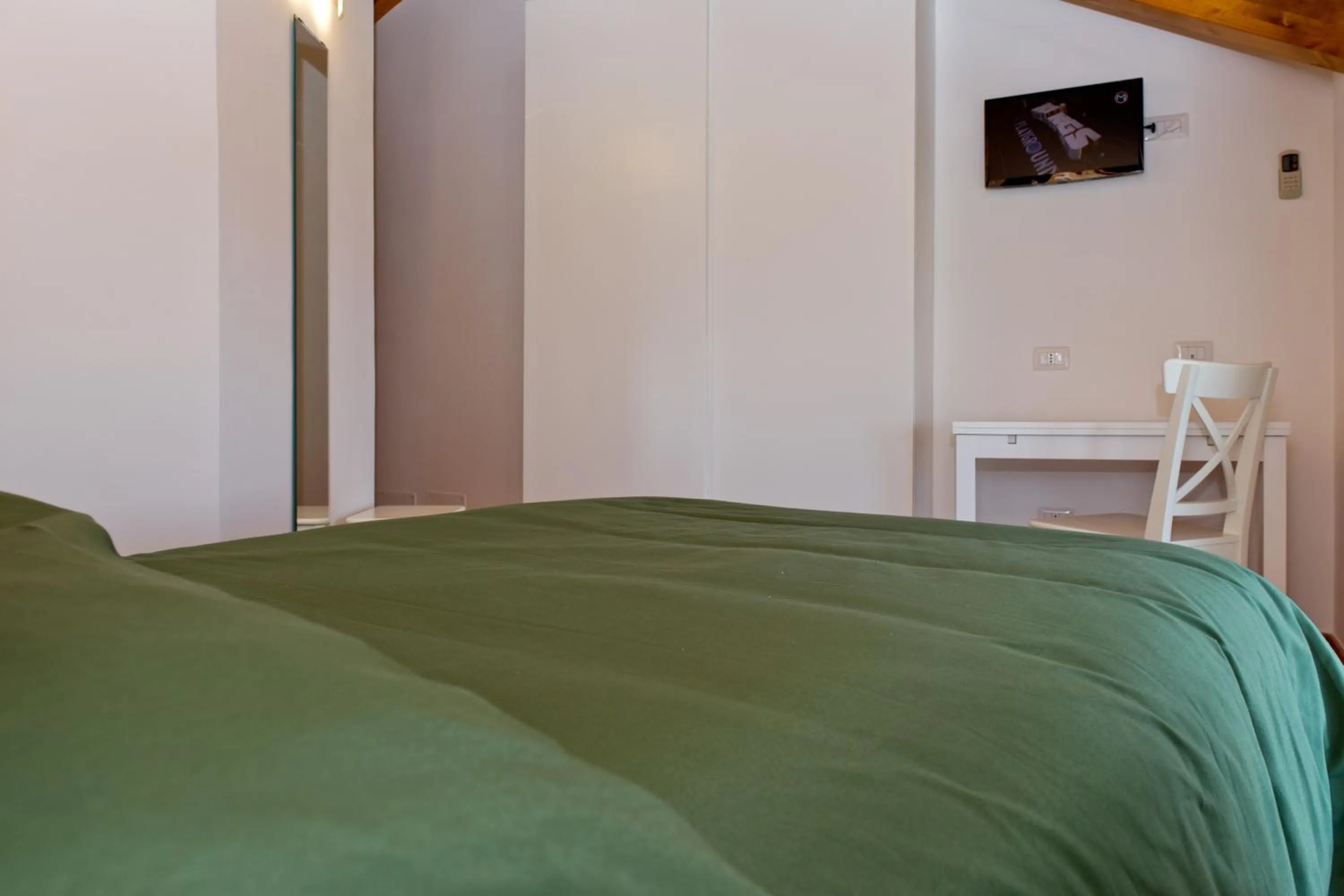 Photo of the whole room, Bed in Casa Falcone B&B