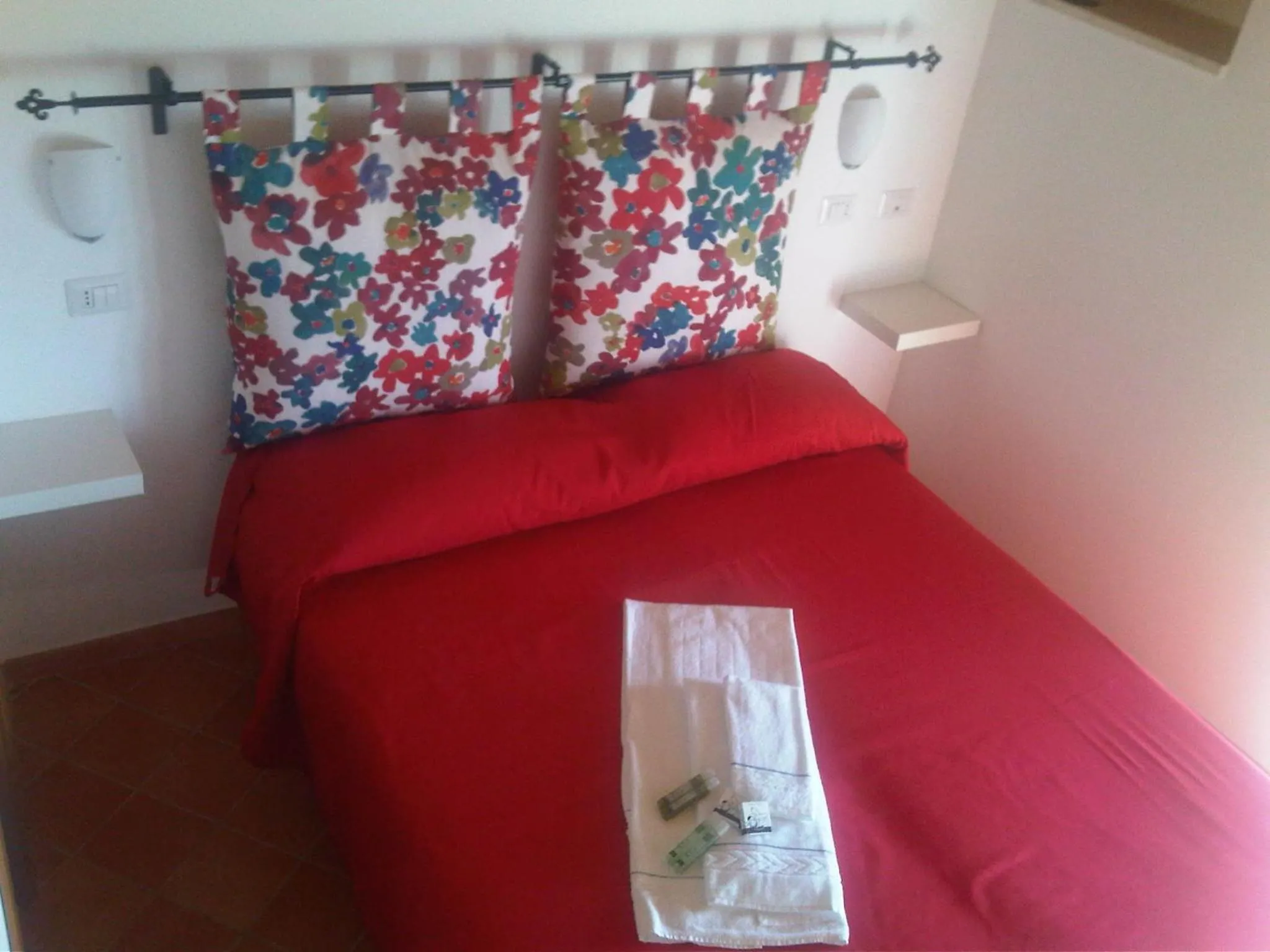 Bed in Casa Falcone B&B