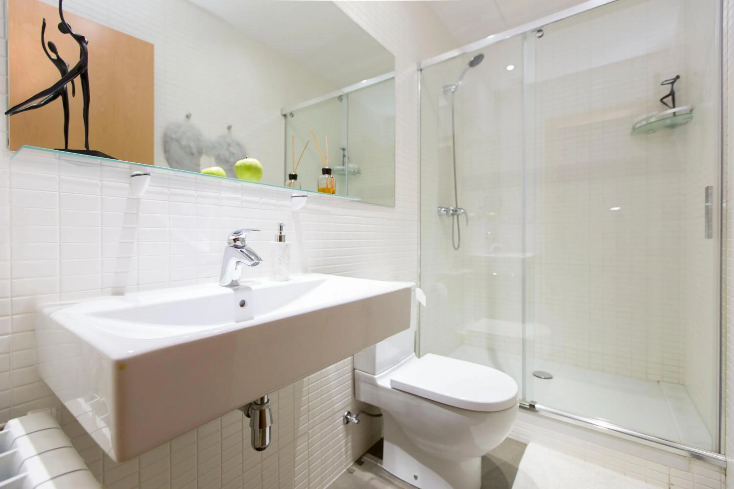 Bathroom in Lux Apartments Barcelona