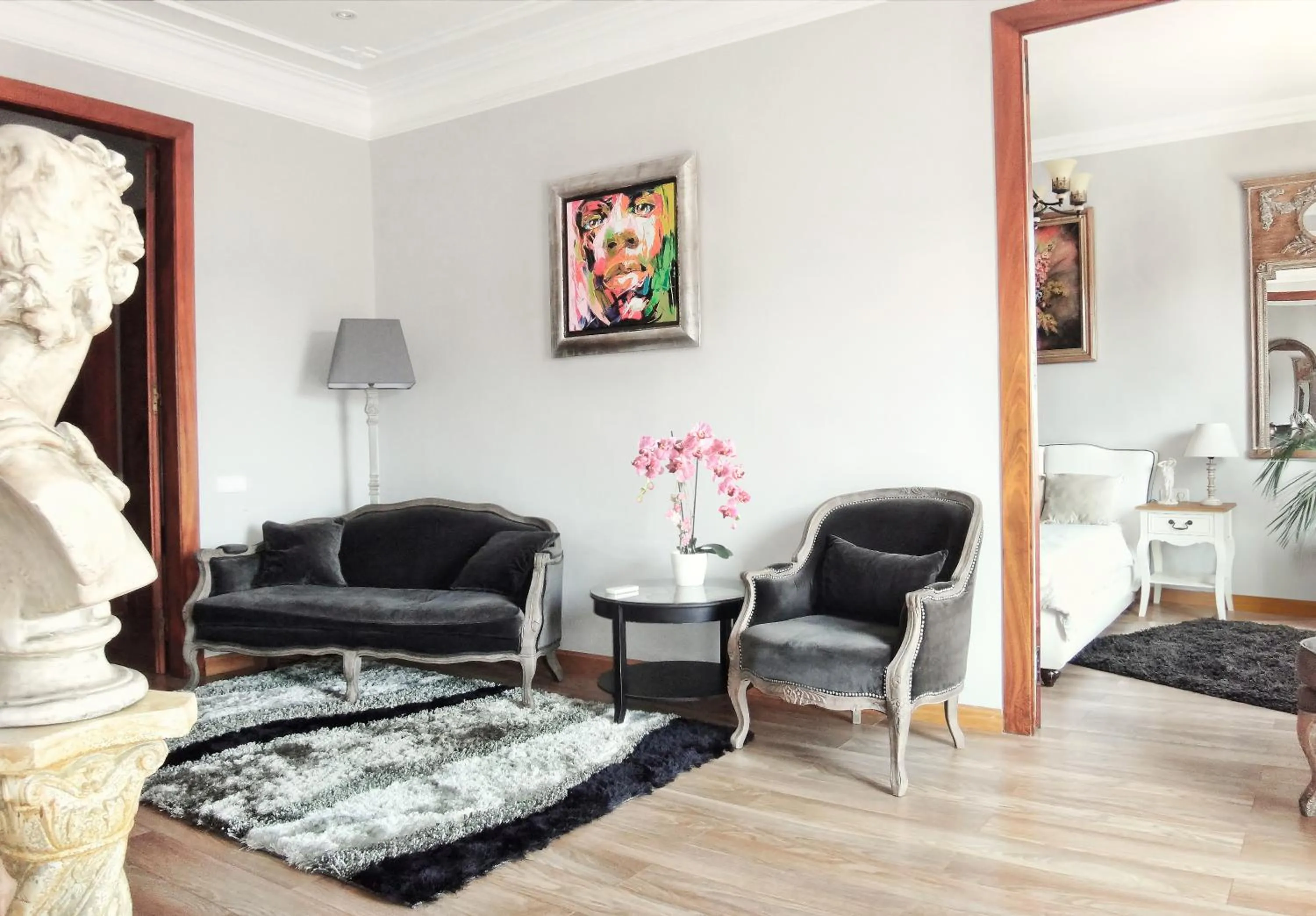 Photo of the whole room in Lux Apartments Barcelona