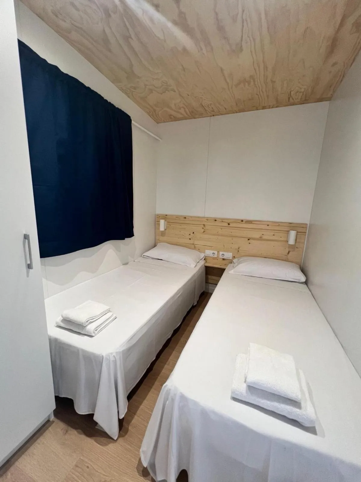 Property building, Bed in Camping Resort Els Pins