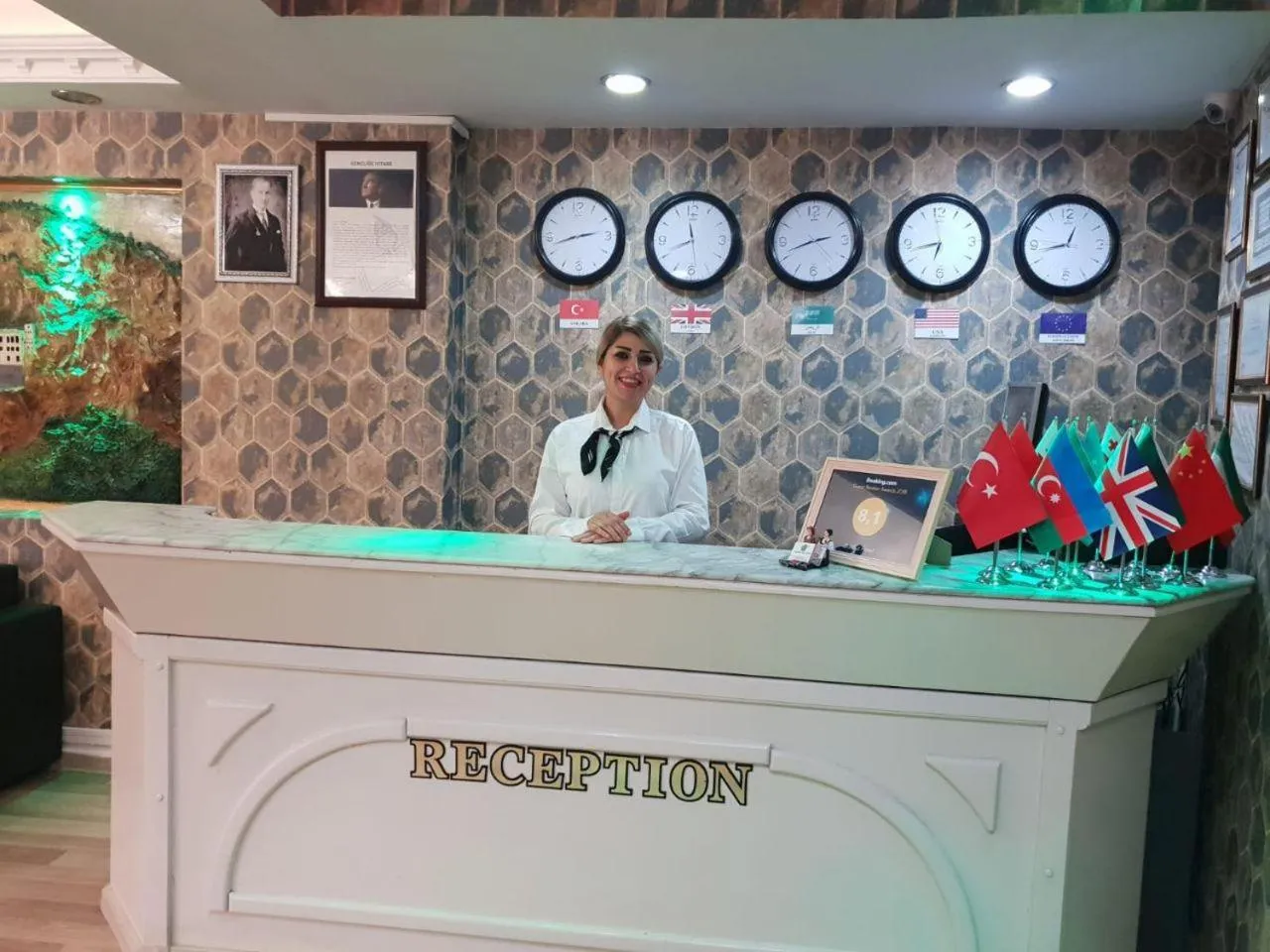 Lobby or reception in Sulduz Hotel