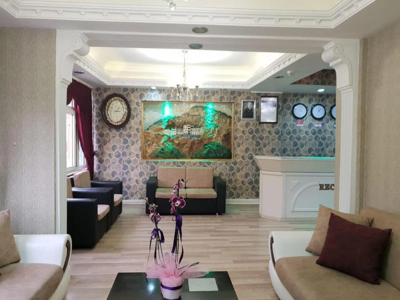 Lobby or reception in Sulduz Hotel