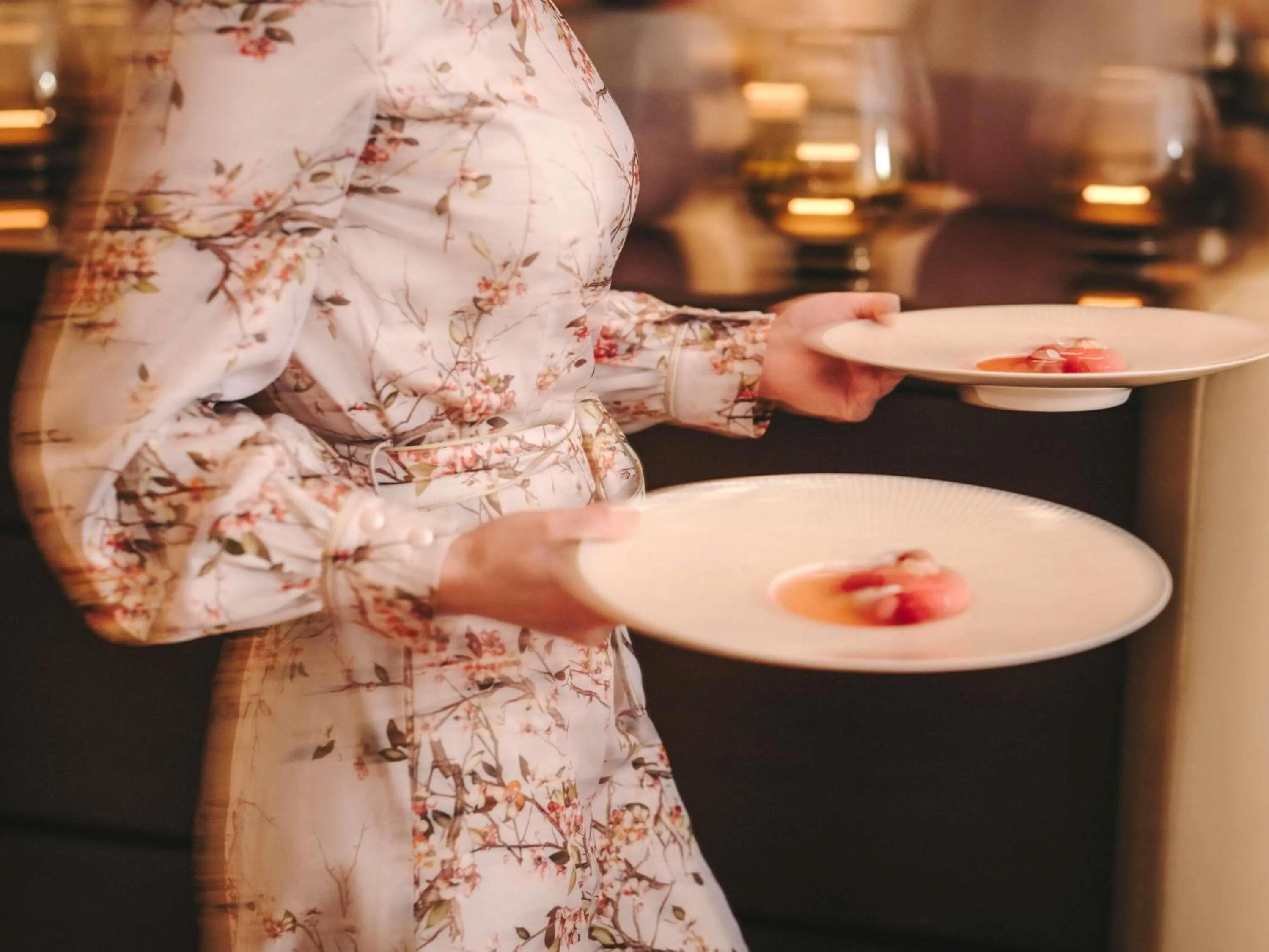 Restaurant/places to eat in Fairmont Hotel Vier Jahreszeiten