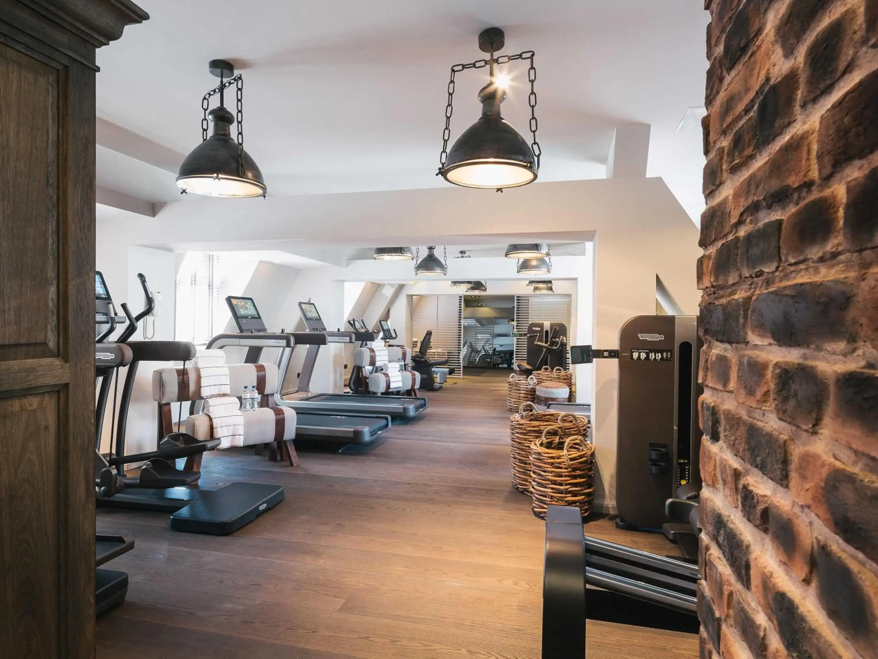 Fitness centre/facilities in Fairmont Hotel Vier Jahreszeiten Fitness centre/facilities in Fairmont Hotel Vier Jahreszeiten