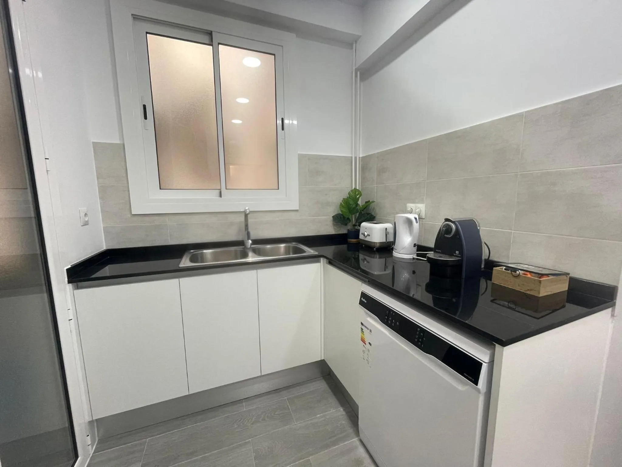 Family-Friendly Home in Central Barcelona 4BDR