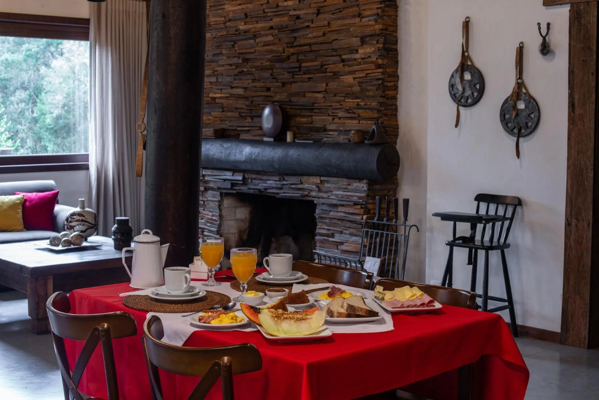 Breakfast in Aires de Patagonia