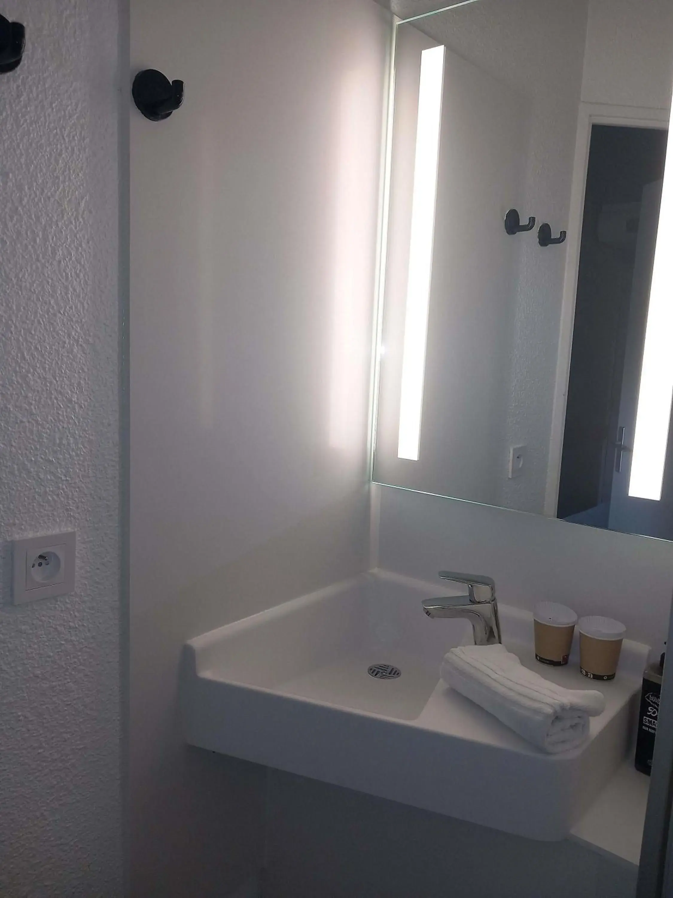 Bedroom in ibis budget Arles Sud Fourchon Bedroom in ibis budget Arles Sud Fourchon